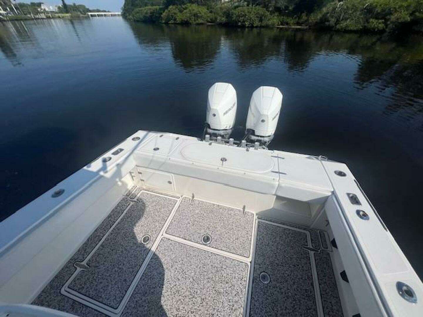 1999 Venture 34 Walkaround with Tower - Image 27