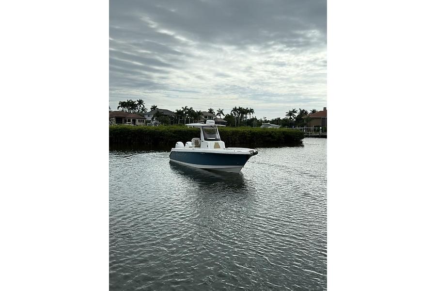 2022 Edgewater 262CC