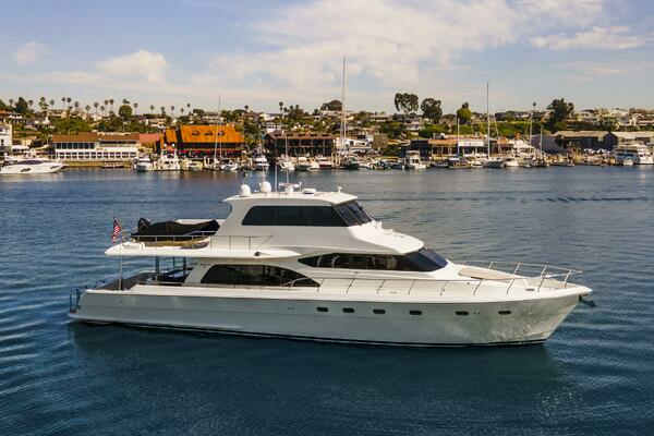 2007 Hampton Cockpit Motoryacht