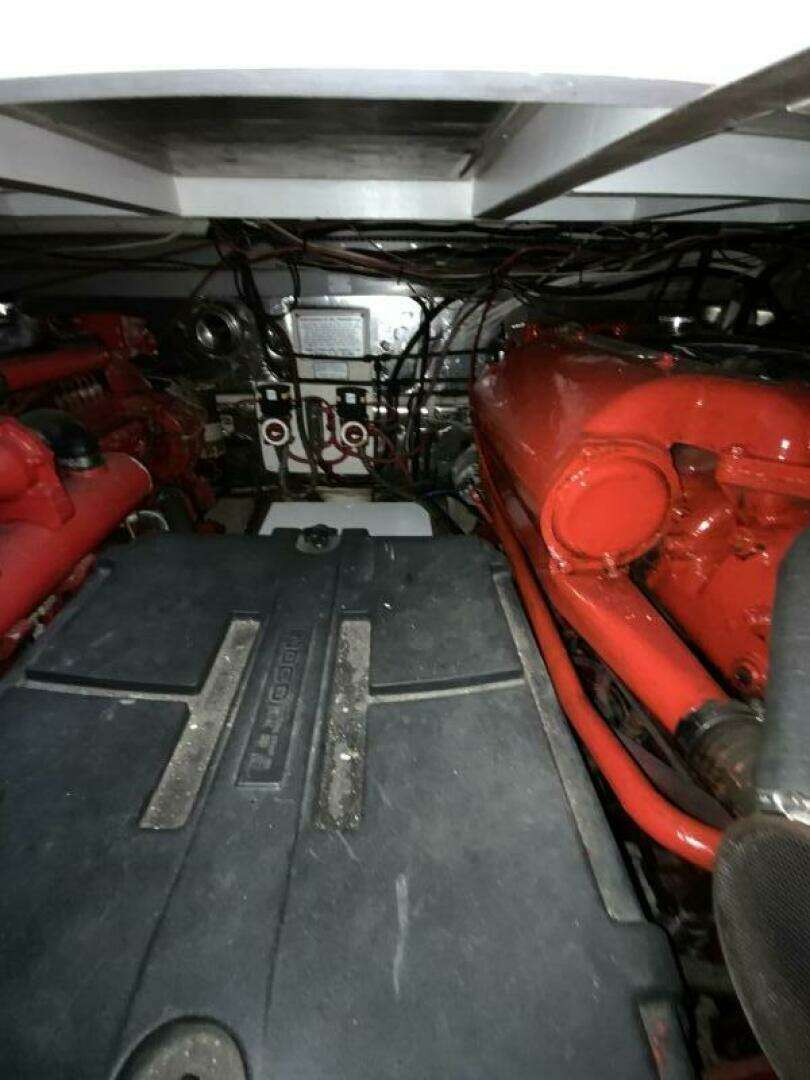 1987 President 41 Double Cabin Motor Yacht - Image 75