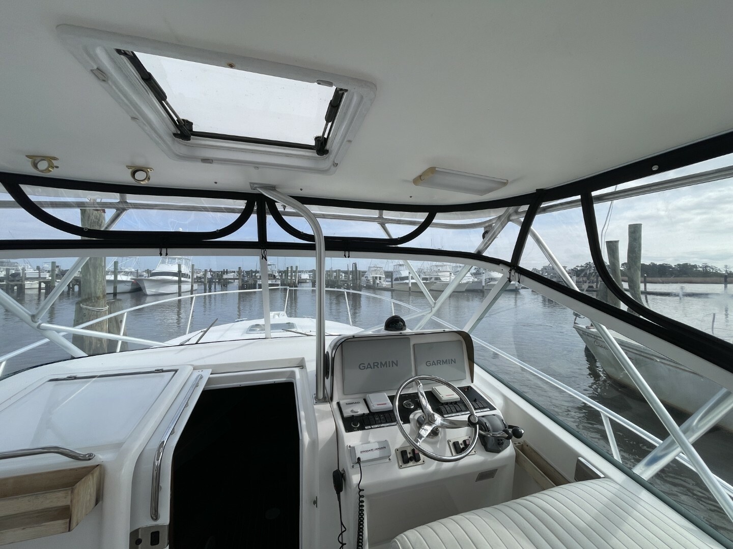 2007 Luhrs 31 Open - Image 33