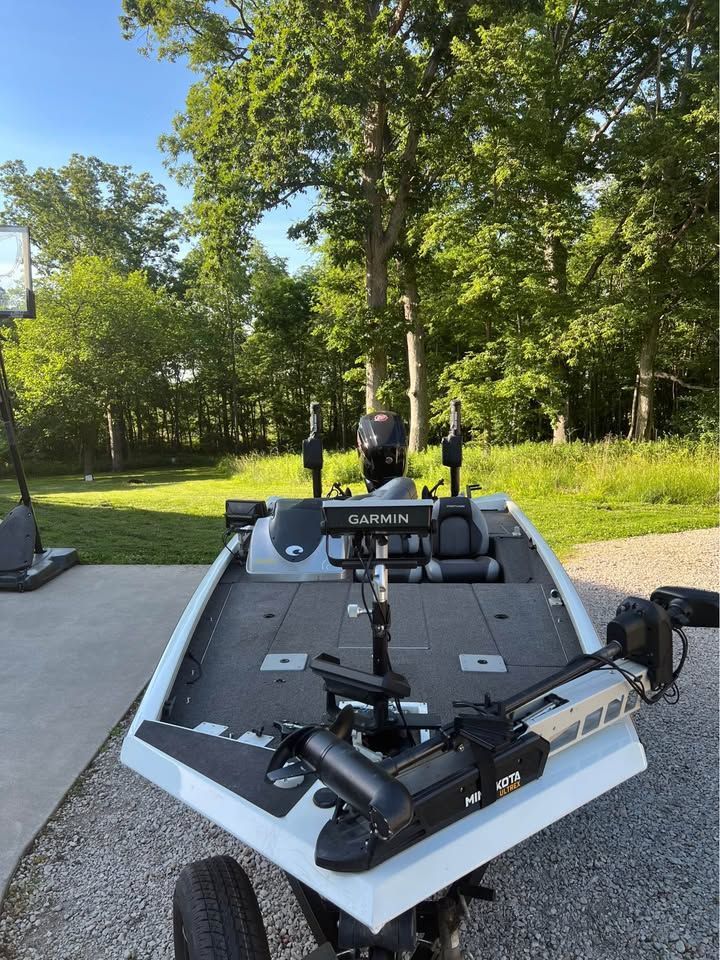 2017 Crestliner VT 18 DX - 12