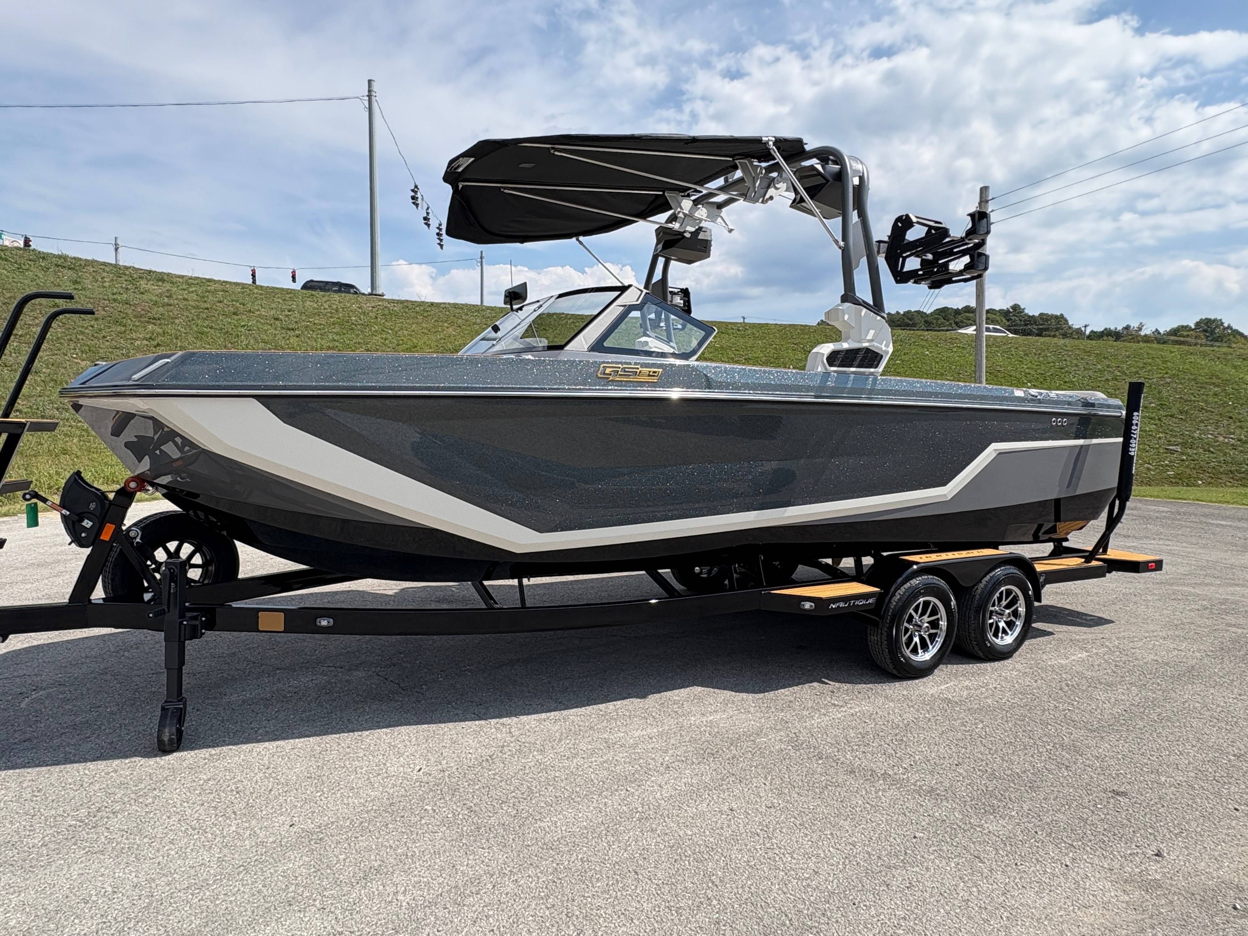 2026 Nautique GS24 - 82