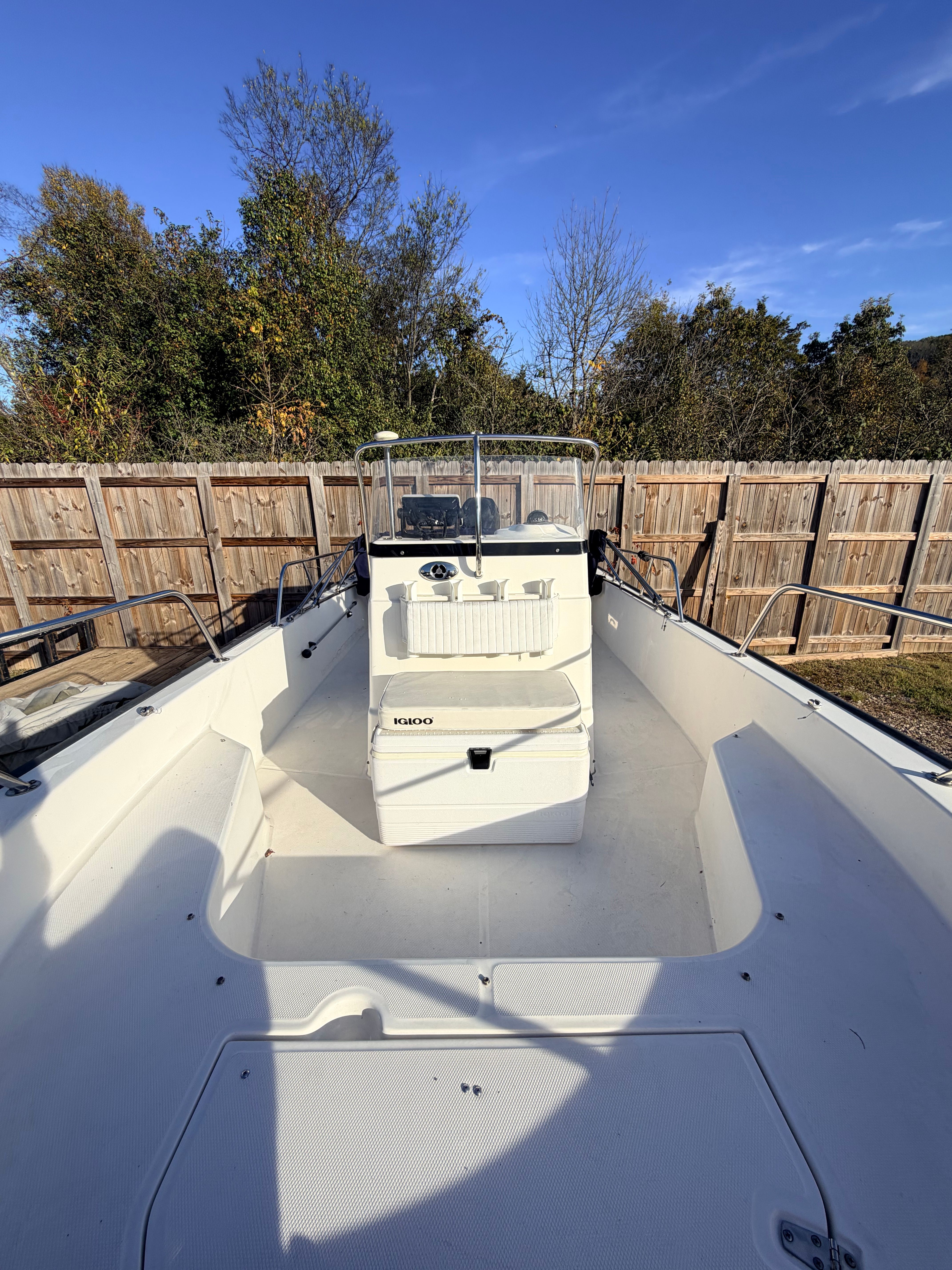 2007 Boston Whaler 190 Montauk - 10