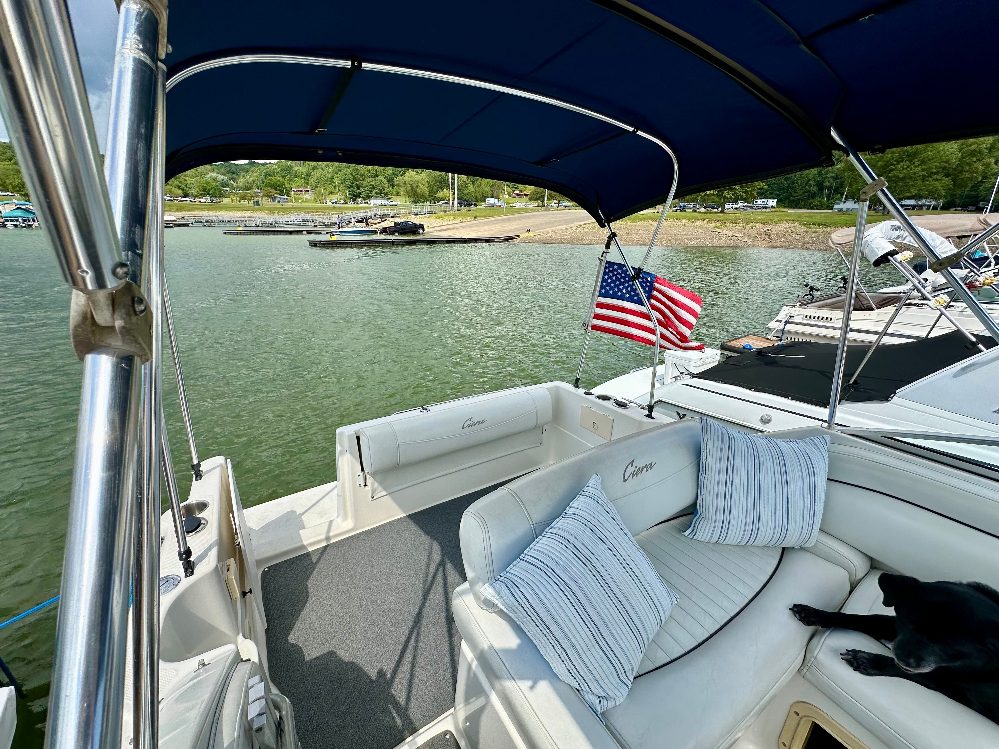 1999 Bayliner Ciera - 18