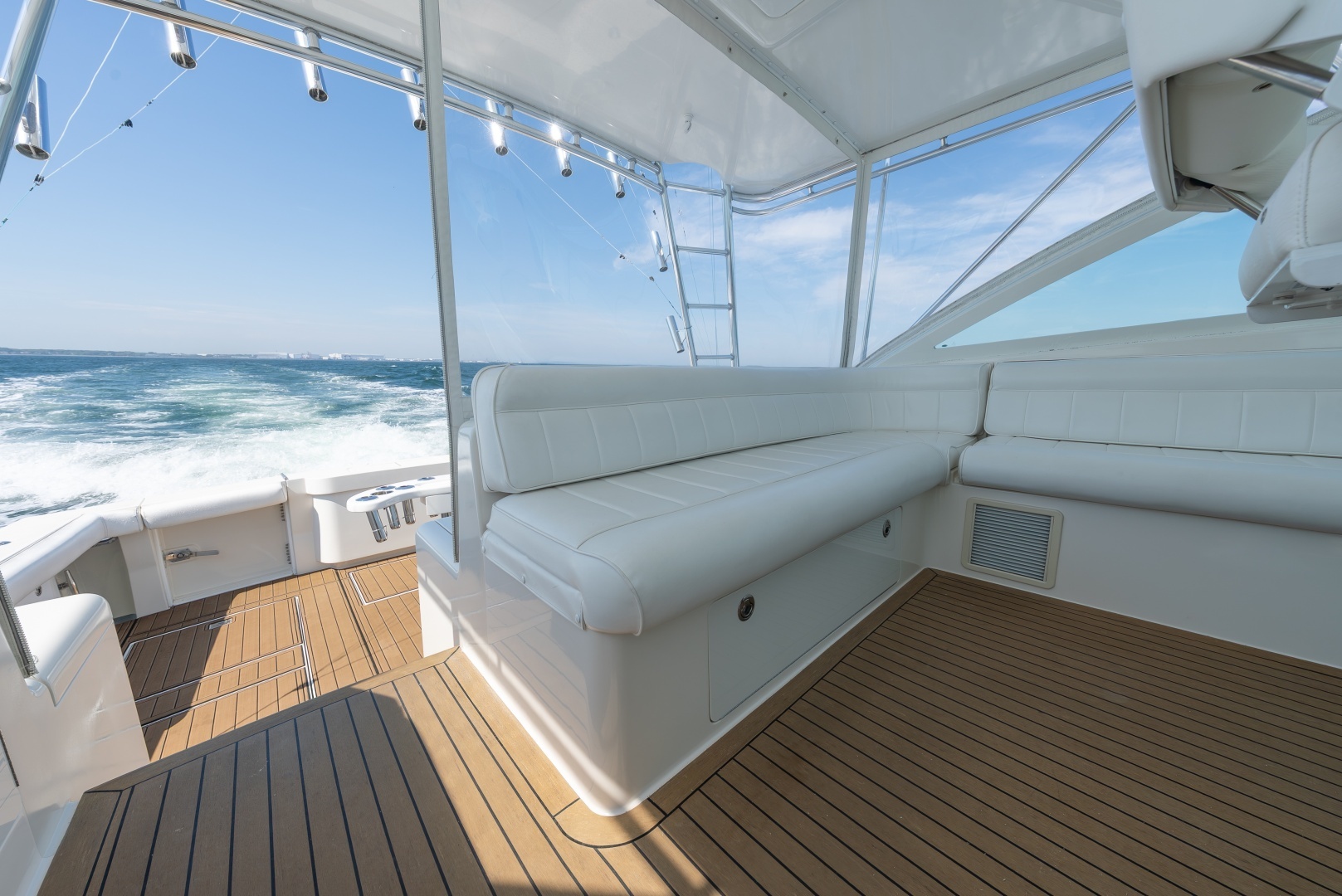 2002 Cabo 45 Express - Image 35