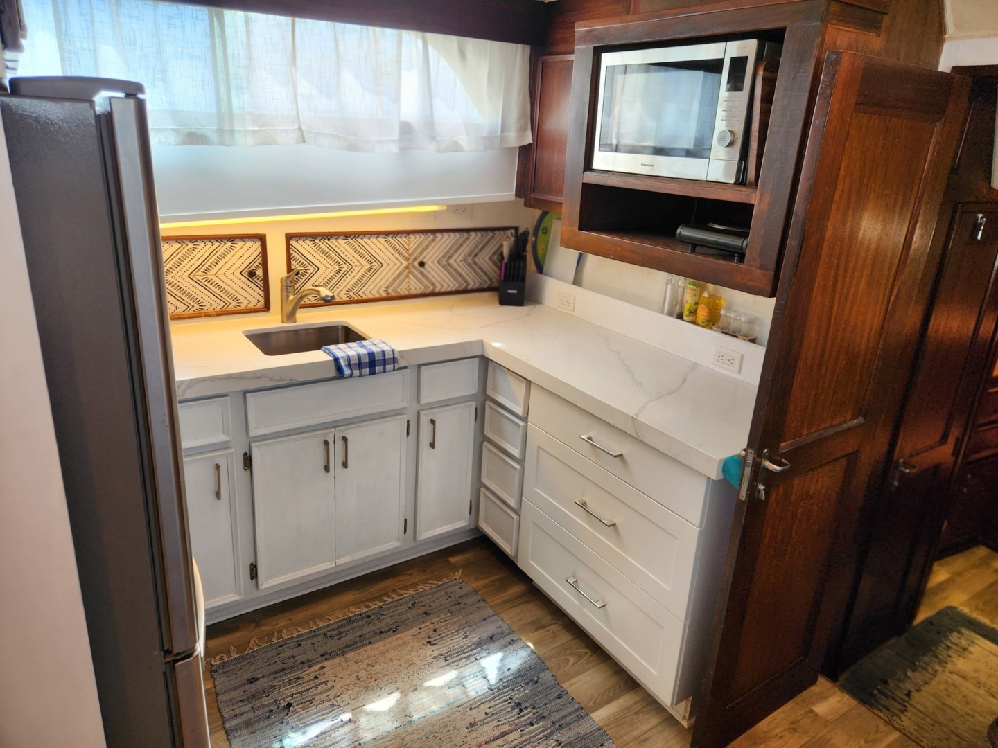 1978 Hatteras 53 Motor Yacht - Image 28
