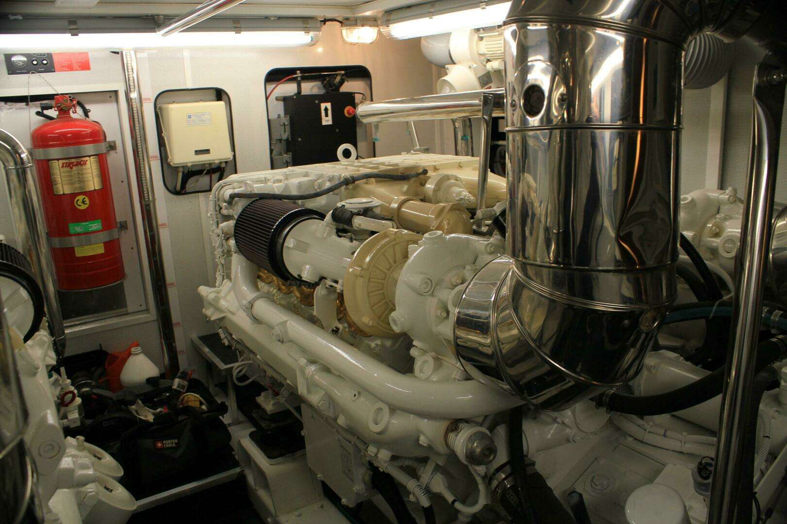 2004 Horizon P70 - Image 51