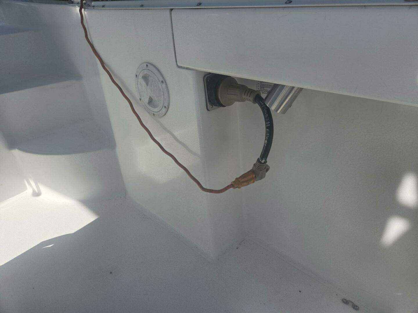 2008 True World Marine TE2810 - Image 34
