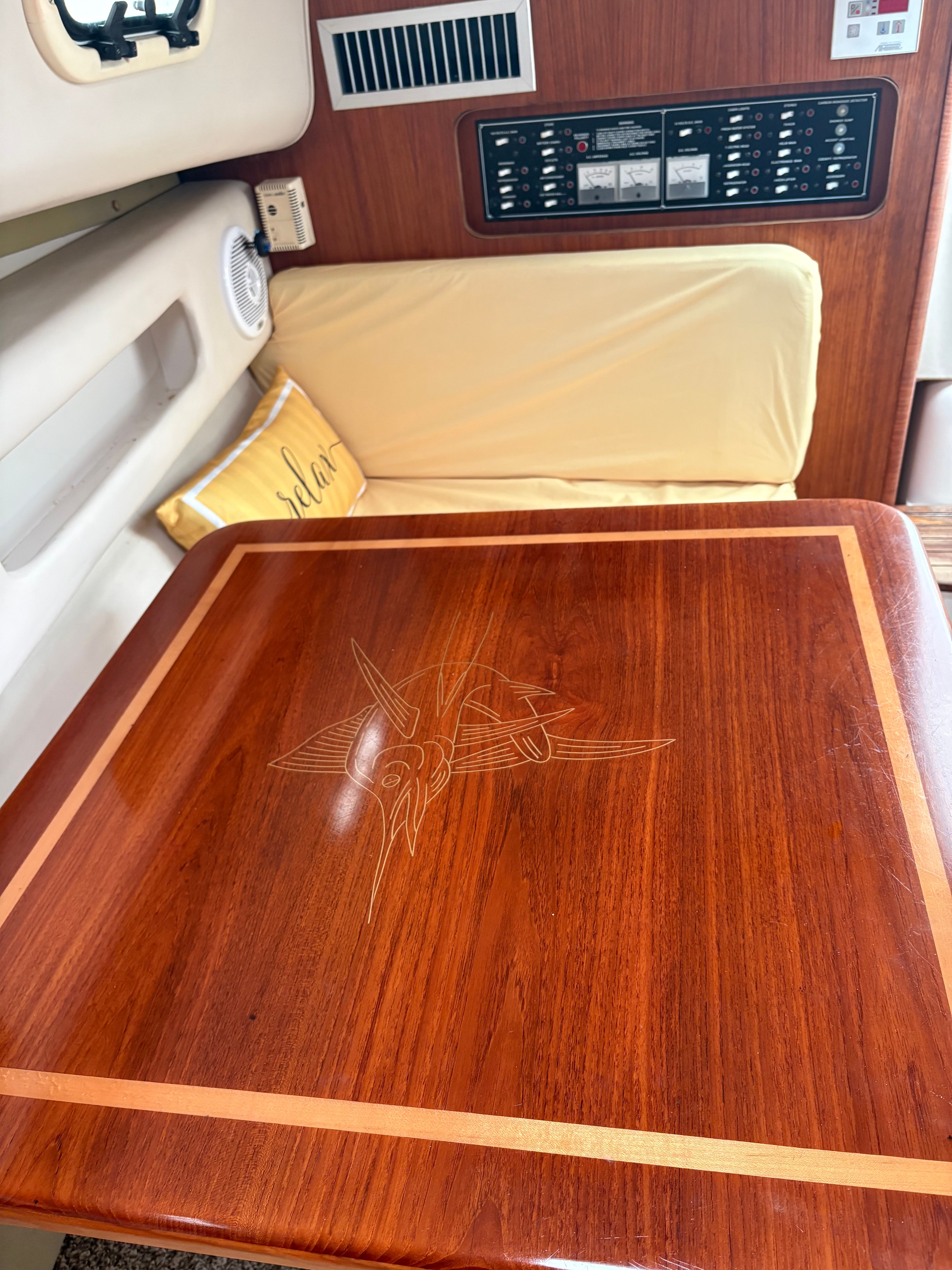 2001 Pursuit 3000 Express - 4