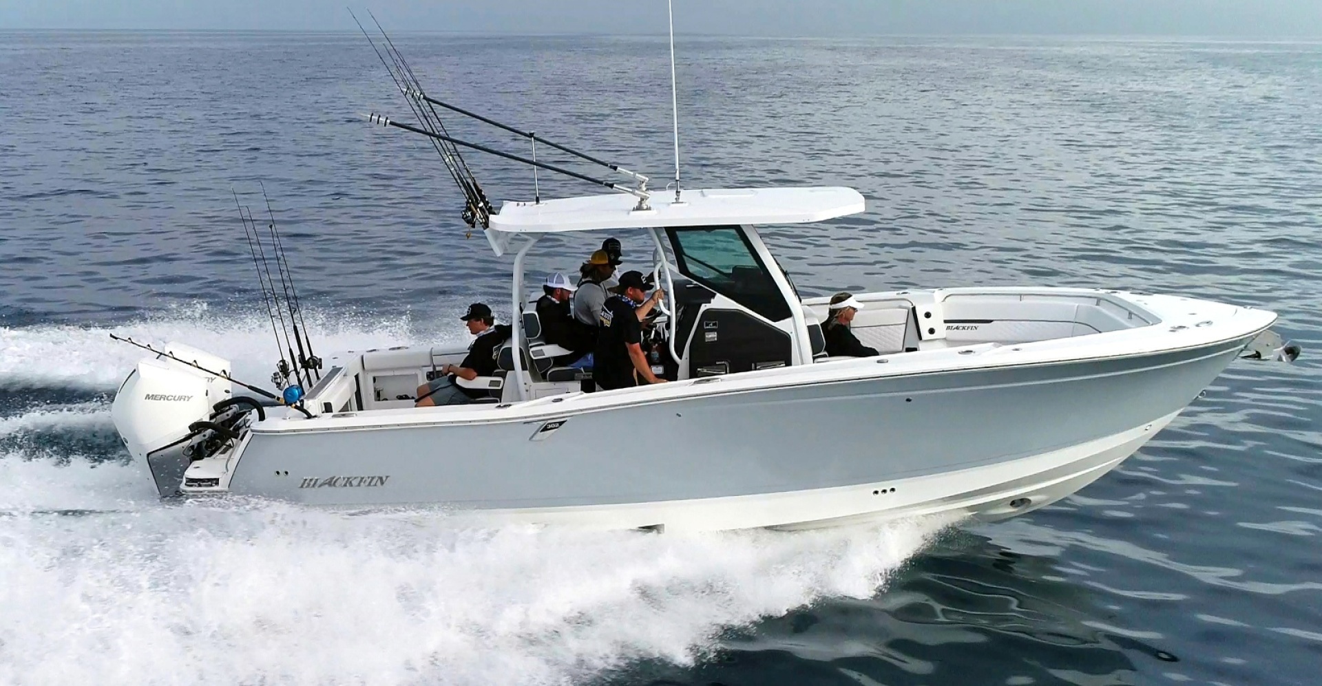 2027 Blackfin 302 CC - Image 6