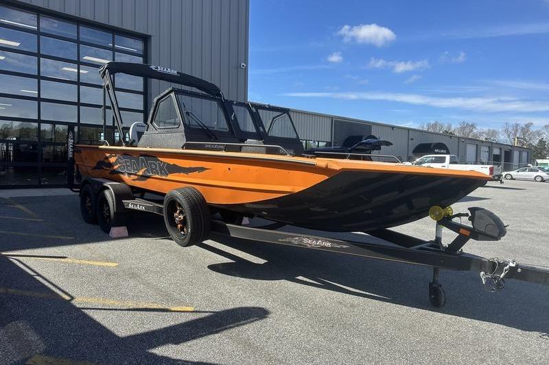 2026 SeaArk ProCat 240