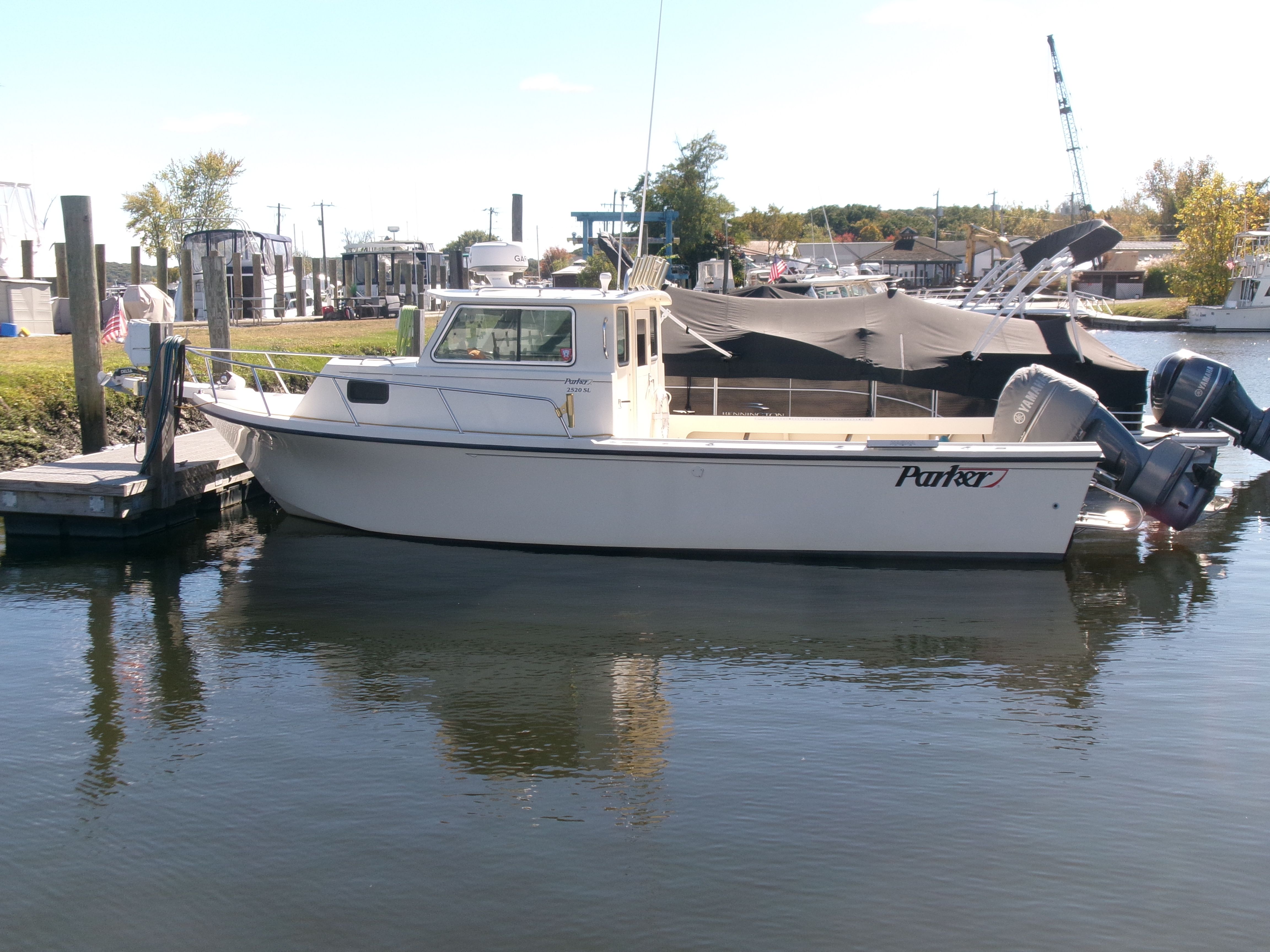 2007 Parker 2520 XL Sport Cabin