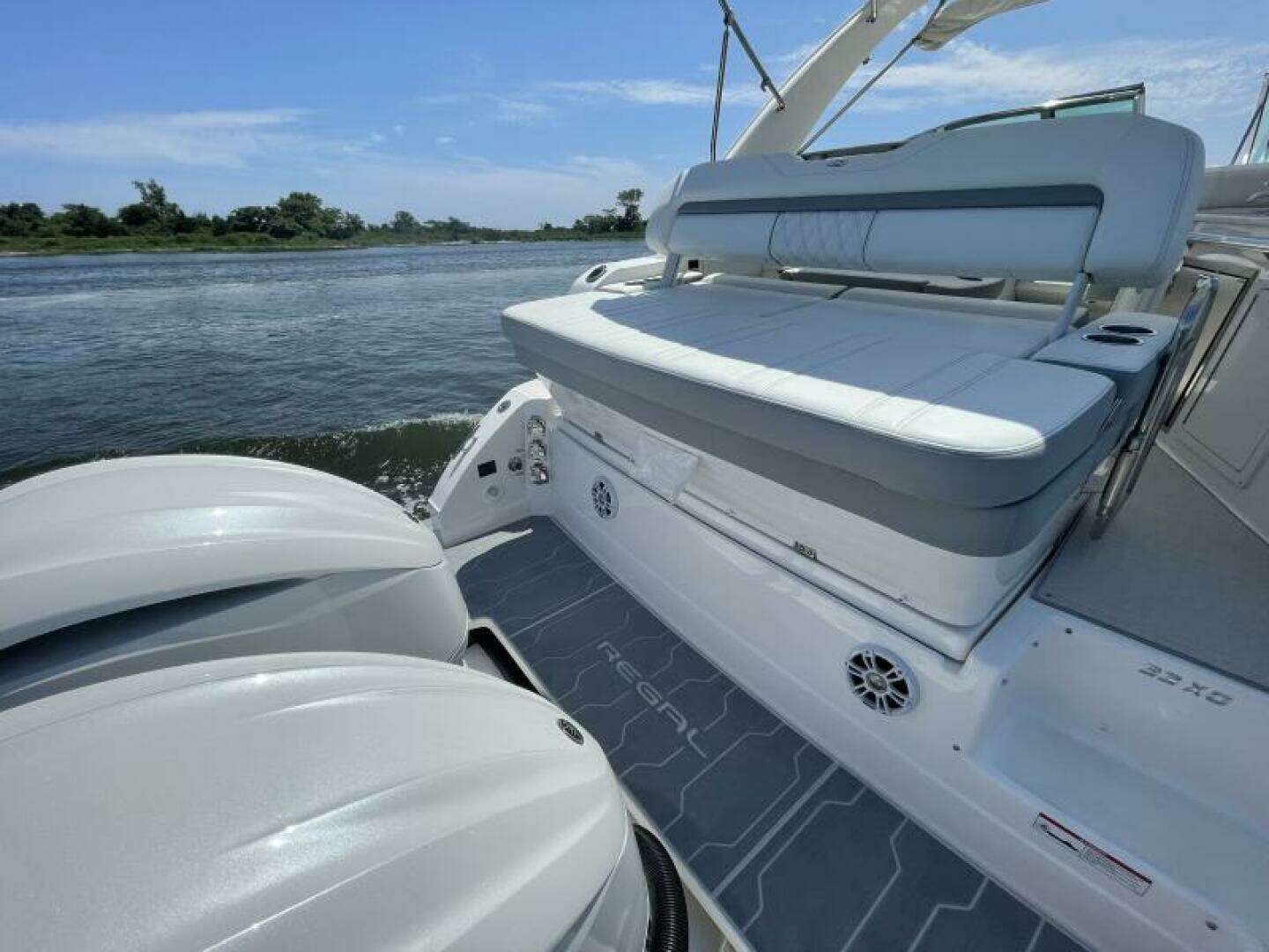 2026 Regal 33 XO - Image 19