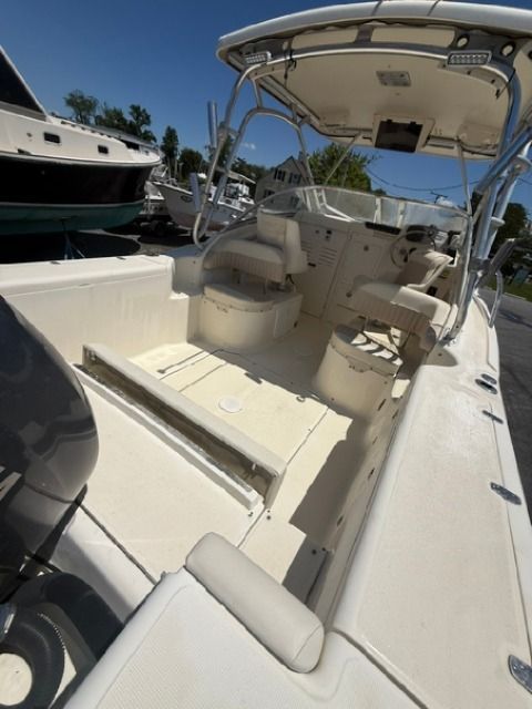 2004 Scout 242 Abaco with spacious cockpit and helm station.