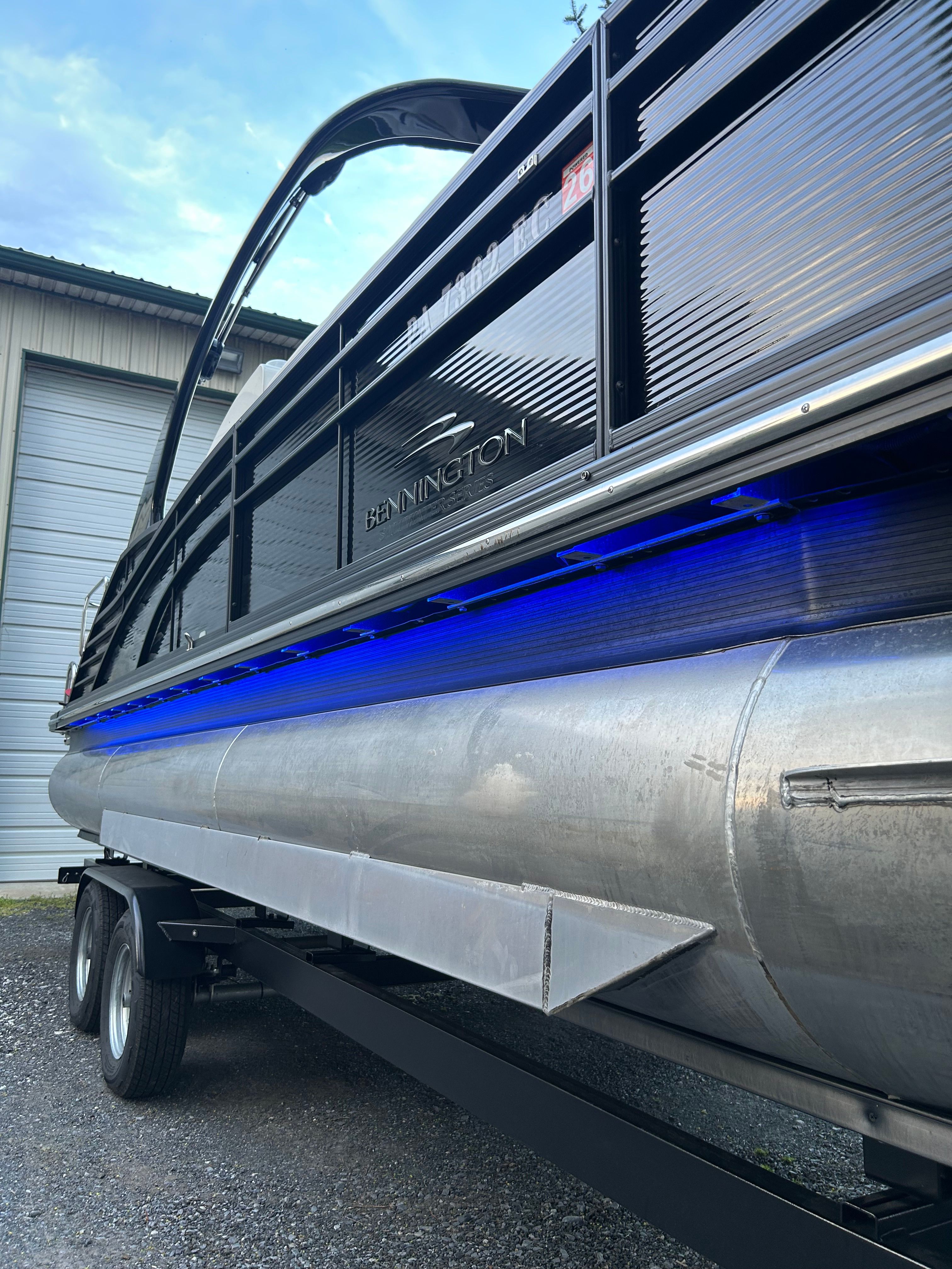2017 Bennington 25 QX - 19