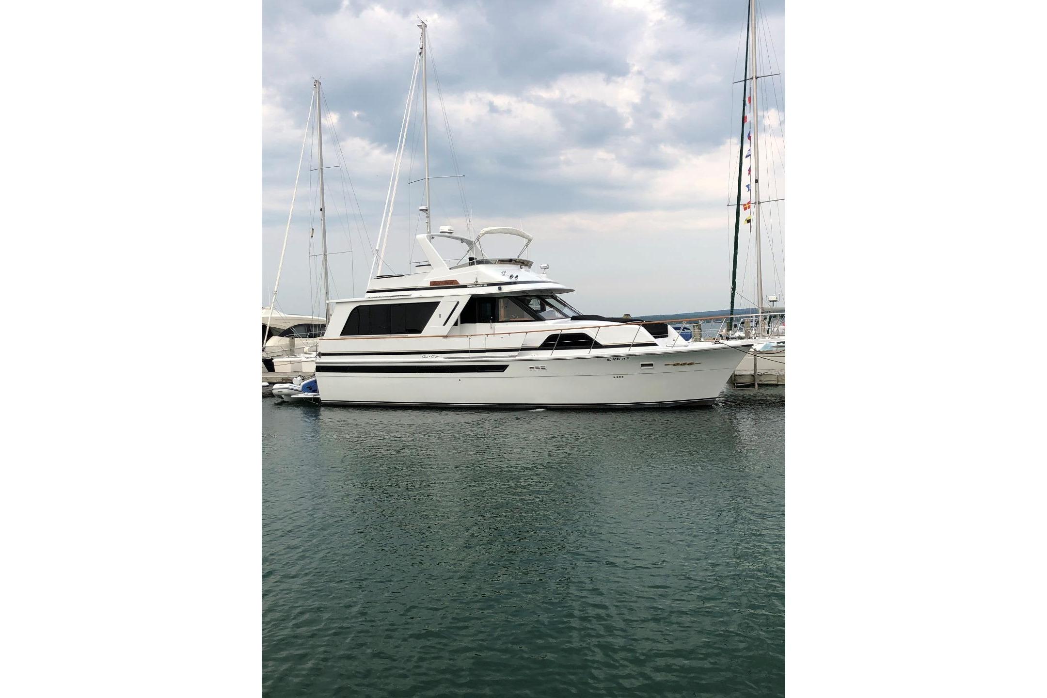 1988 Chris-Craft 501 Motor Yacht