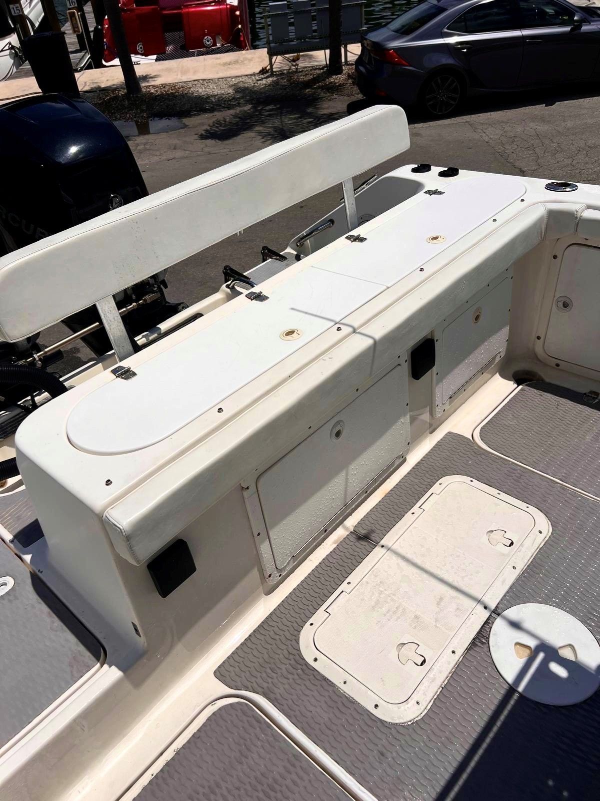 1998 Century Sport Cabin - 12
