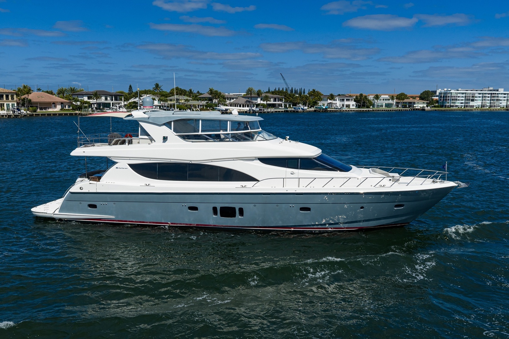 2013 Hatteras 80 Motor Yacht - Image 59