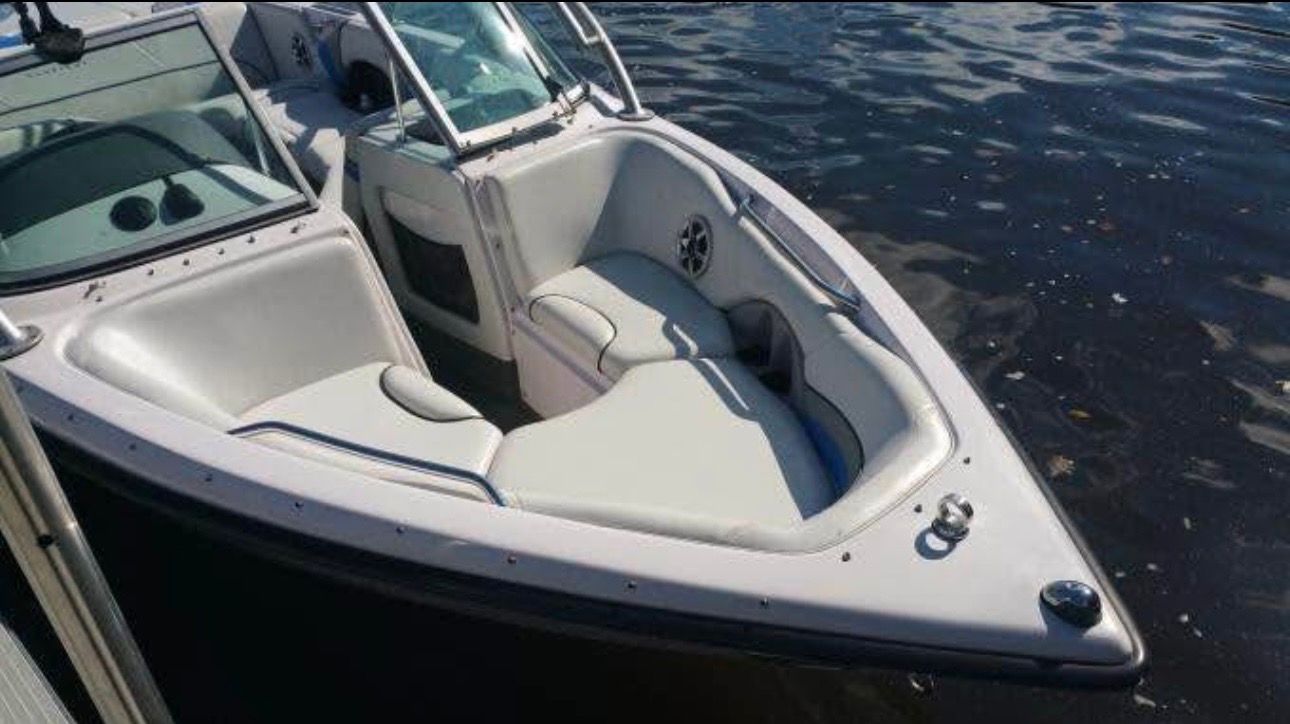 2004 Correct Craft Super Air Nautique - 8
