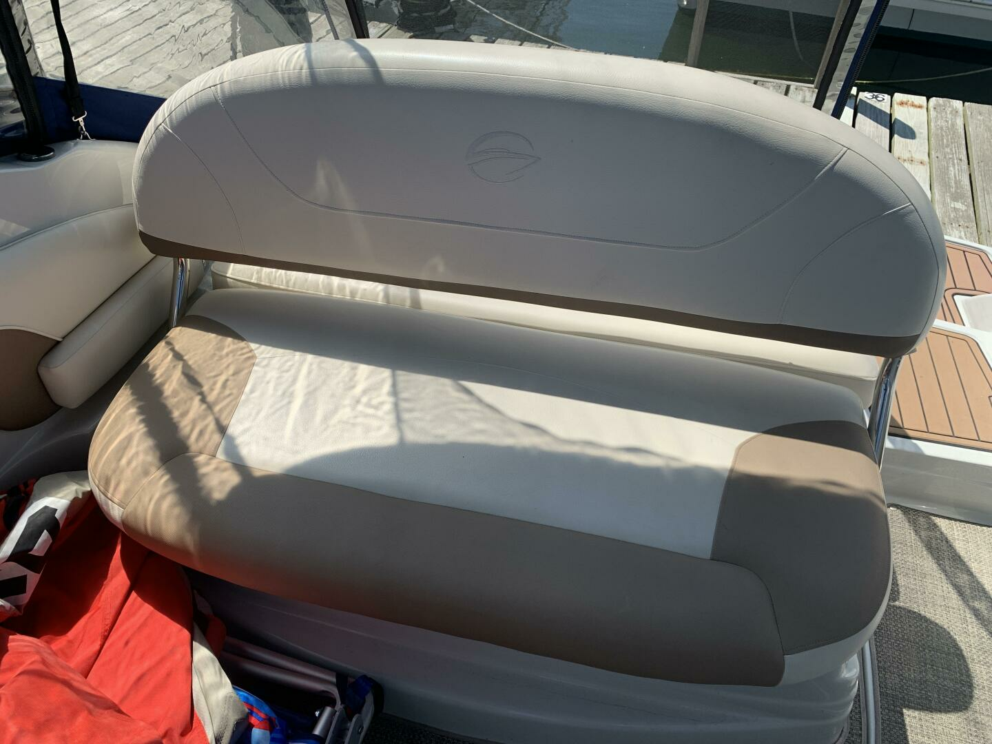 2018 Crownline 264 CR - Image 10
