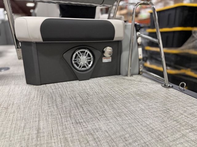 2026 Tahoe 2585 Grand Tahoe LTD Twin Quad Lounger Shift - 45
