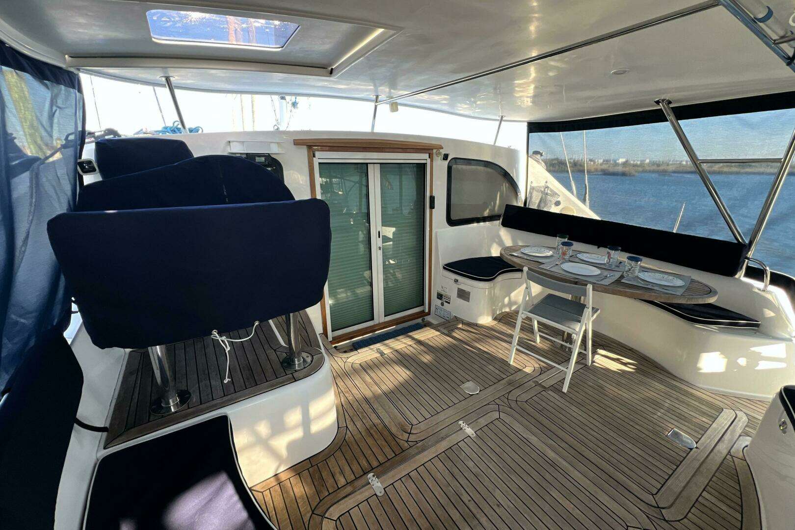 2011 Privilege 495 Owners Edition - Image 2