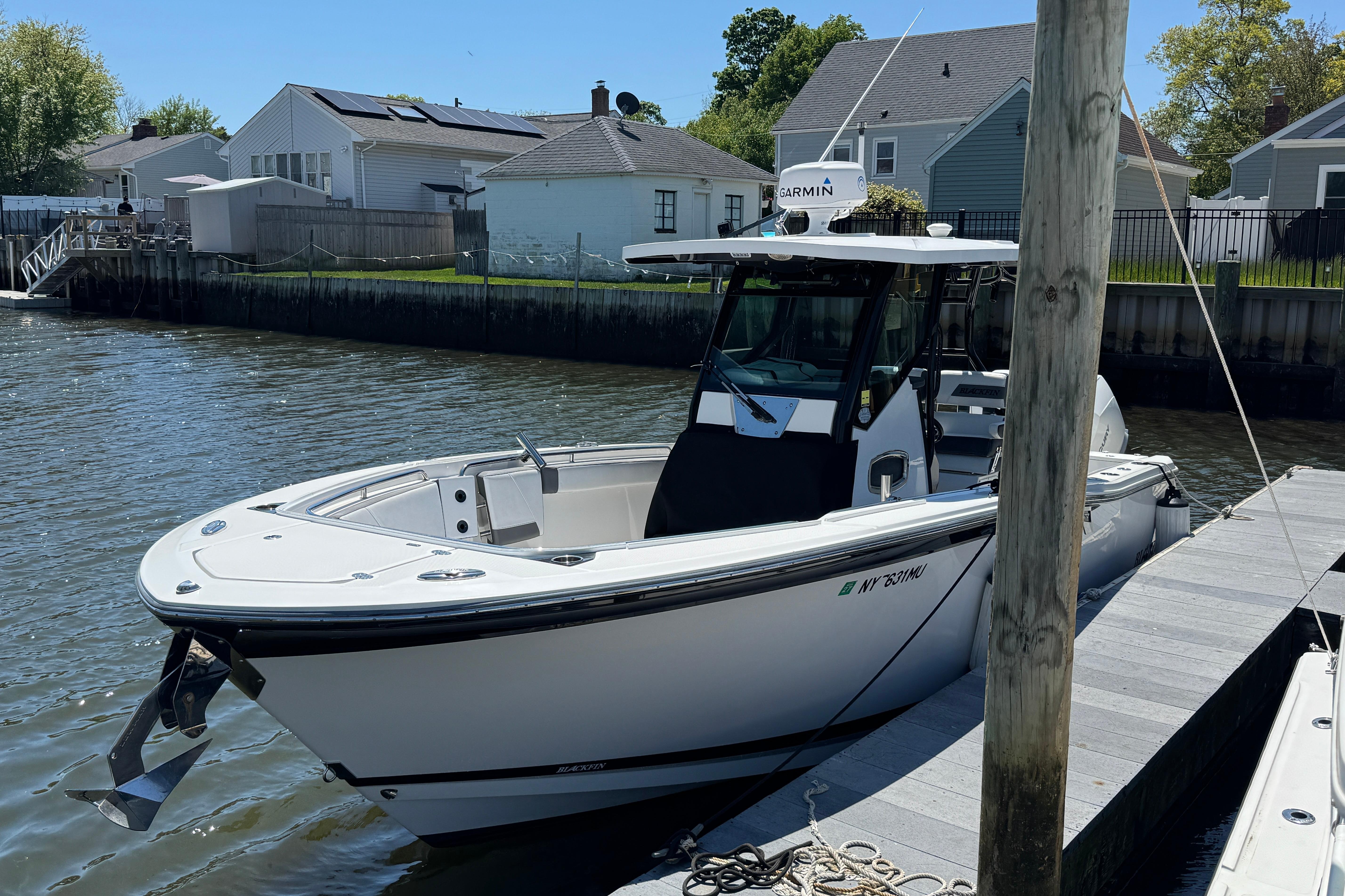 2020 Blackfin 272 CC