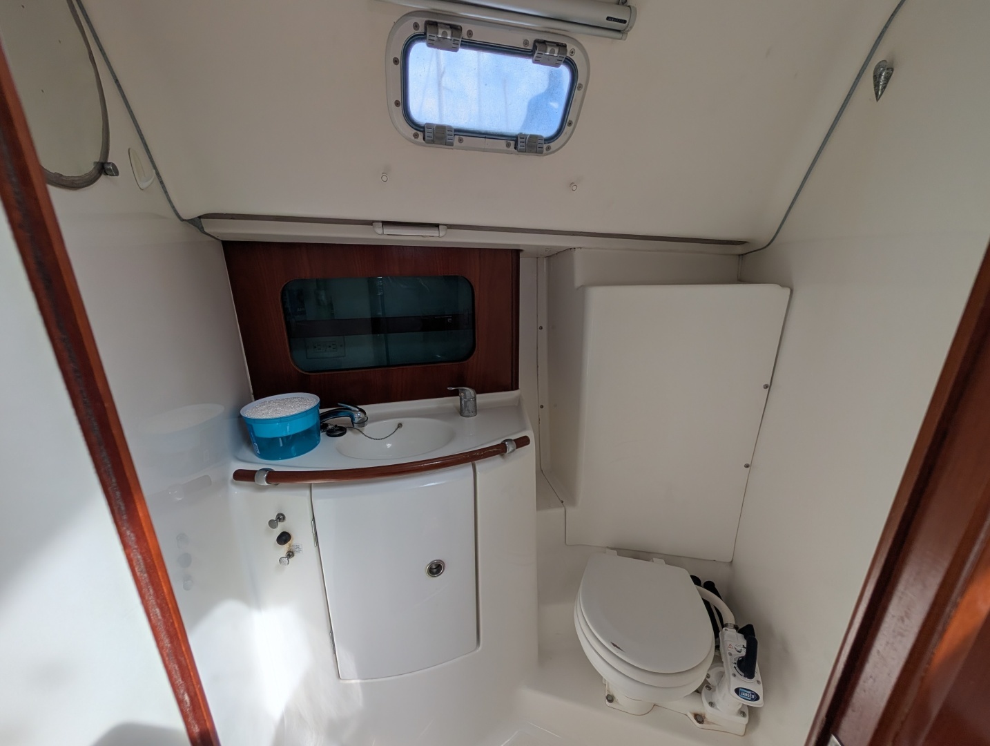 2003 Beneteau 331 - Image 7