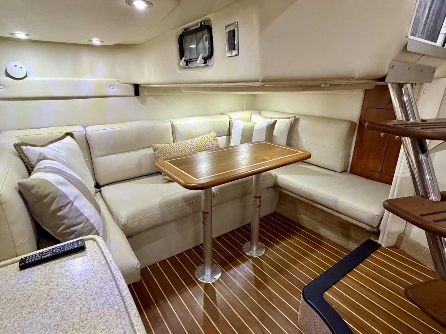2007 Rinker 350 Express Cruiser - Image 59