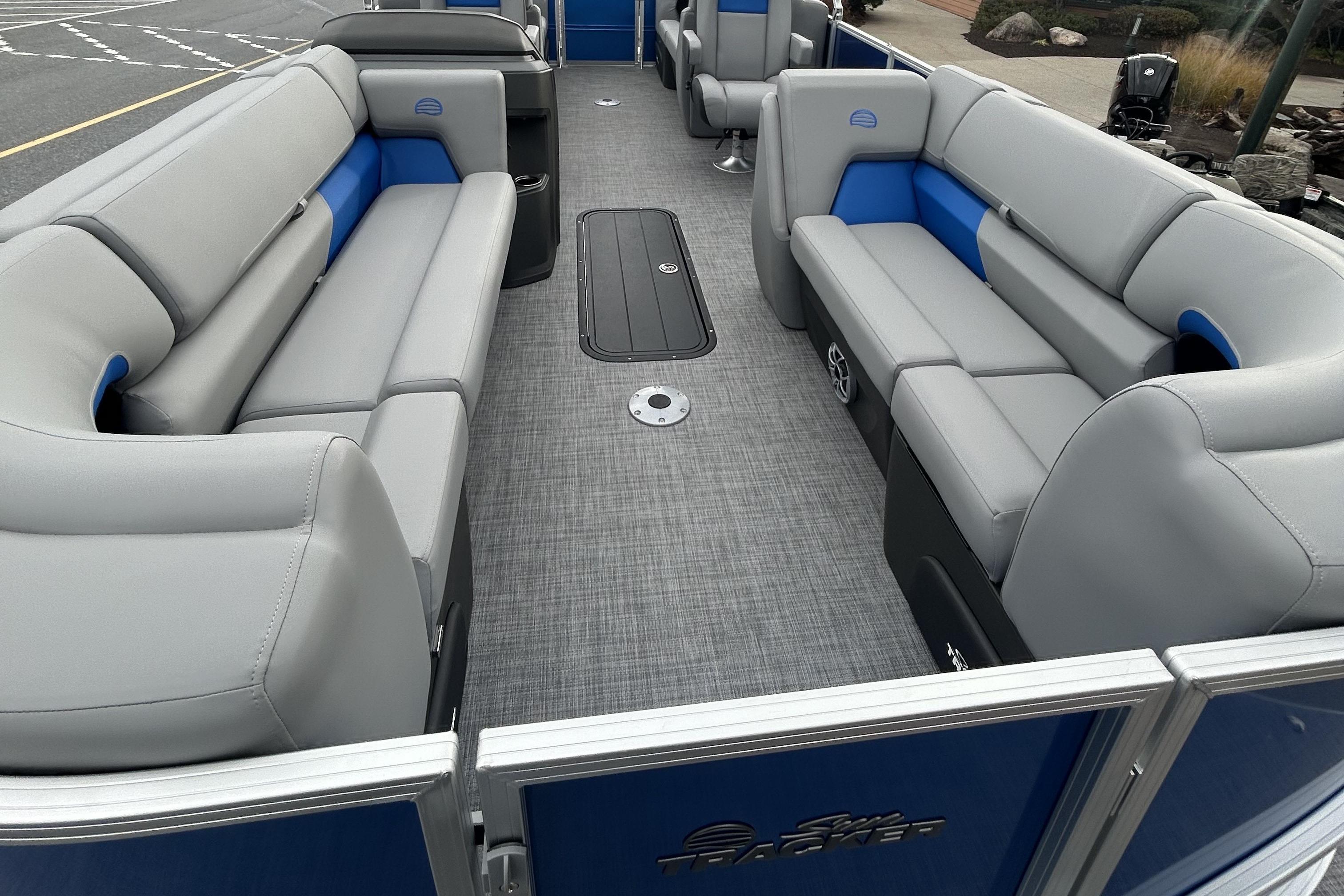 2026 Sun Tracker Party Barge 22 XP3 interior with spacious seating and modern design.