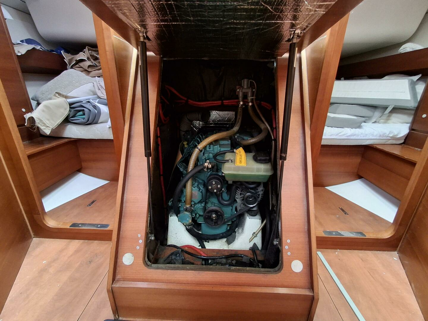 2015 Dufour 382 Grand Large - Image 14