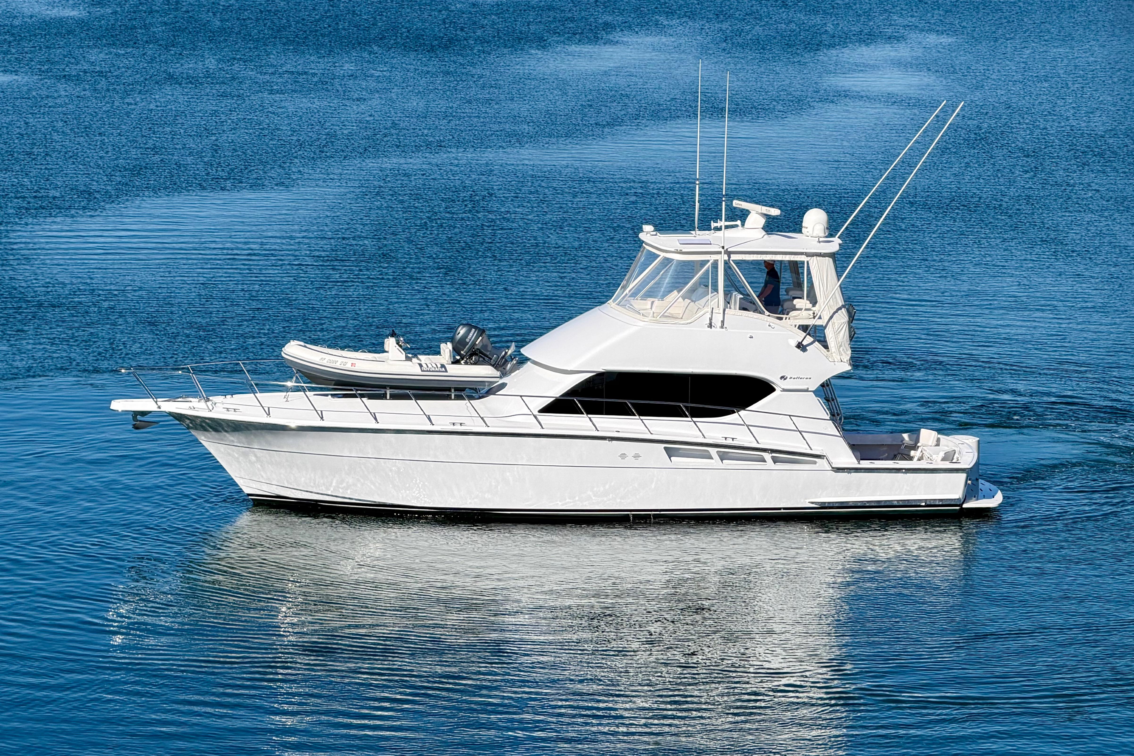 2006 Hatteras 50 Convertible