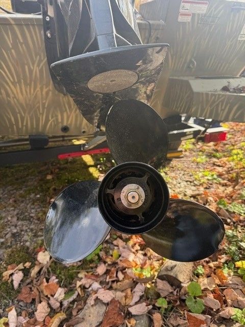 2022 Tracker Grizzly 2072 CC Sportsman - 4