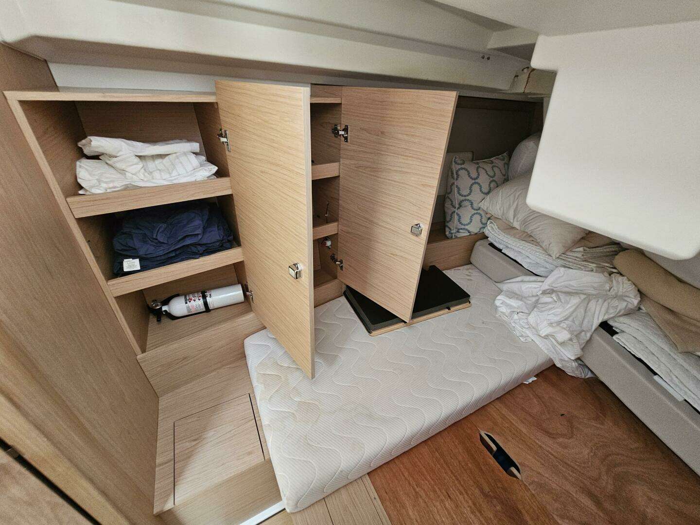 2019 Beneteau Oceanis 46.1 - Image 28