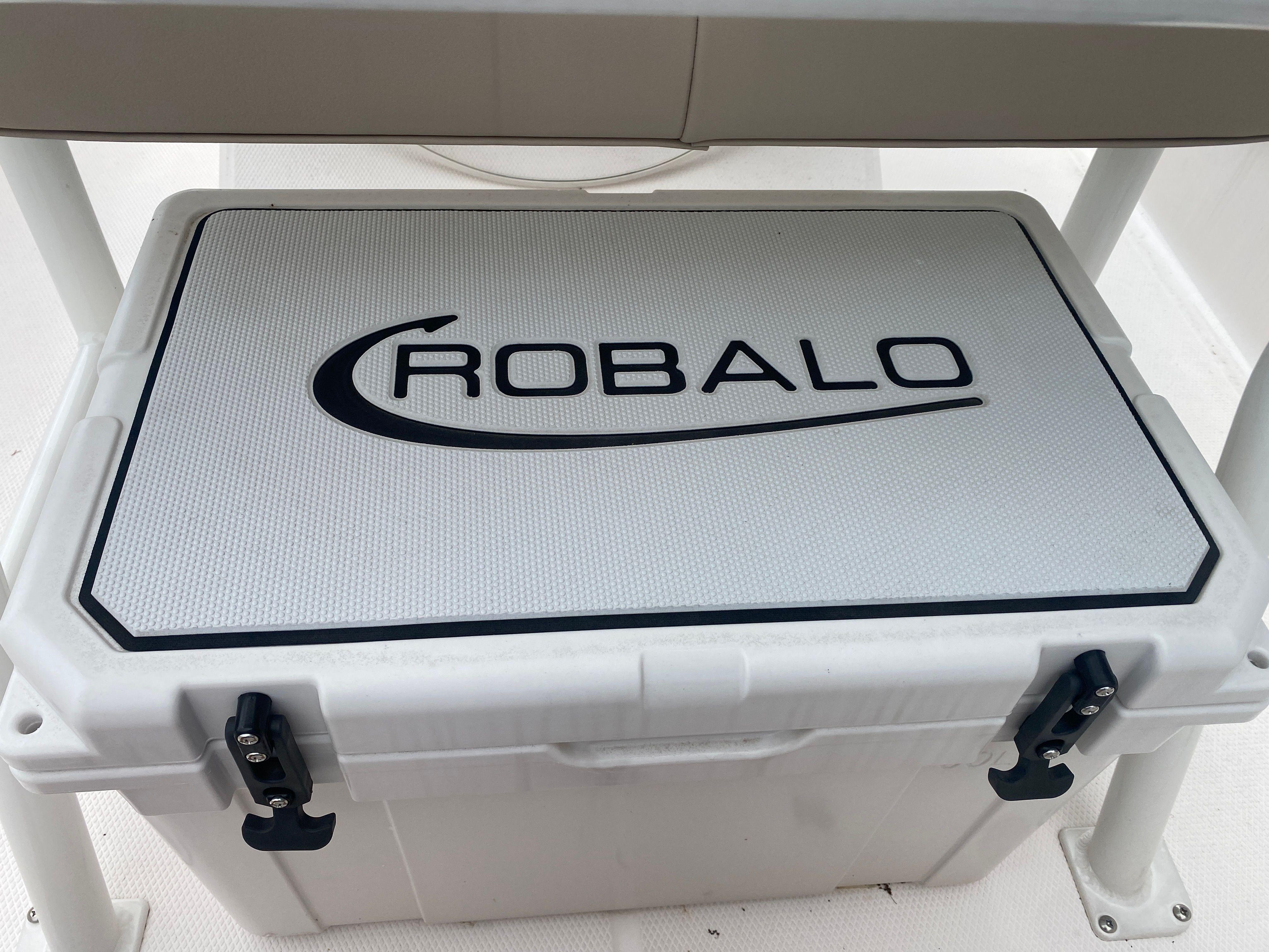 2025 ROBALO 206 CAYMAN STD - Image 12