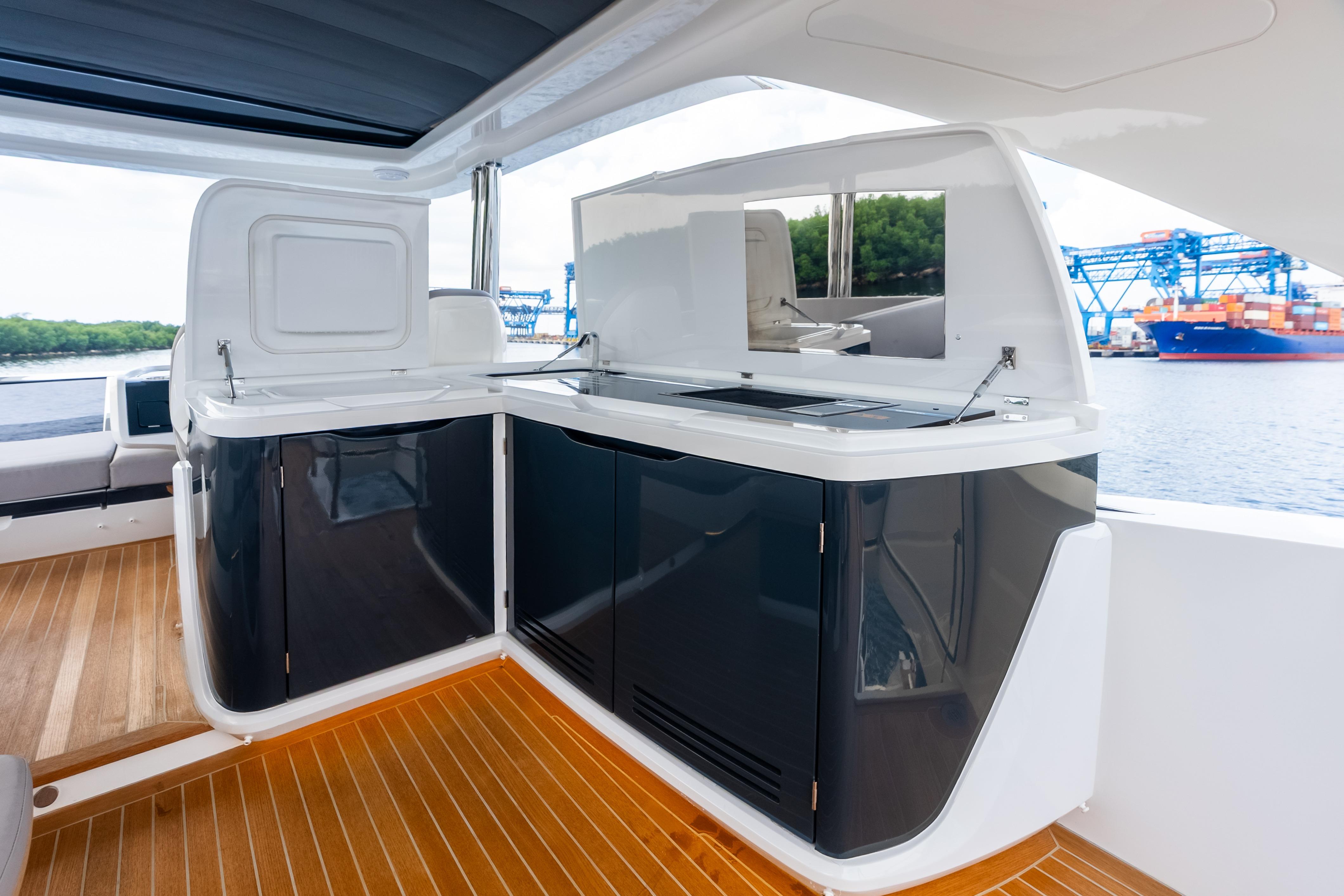 Flybridge Grill