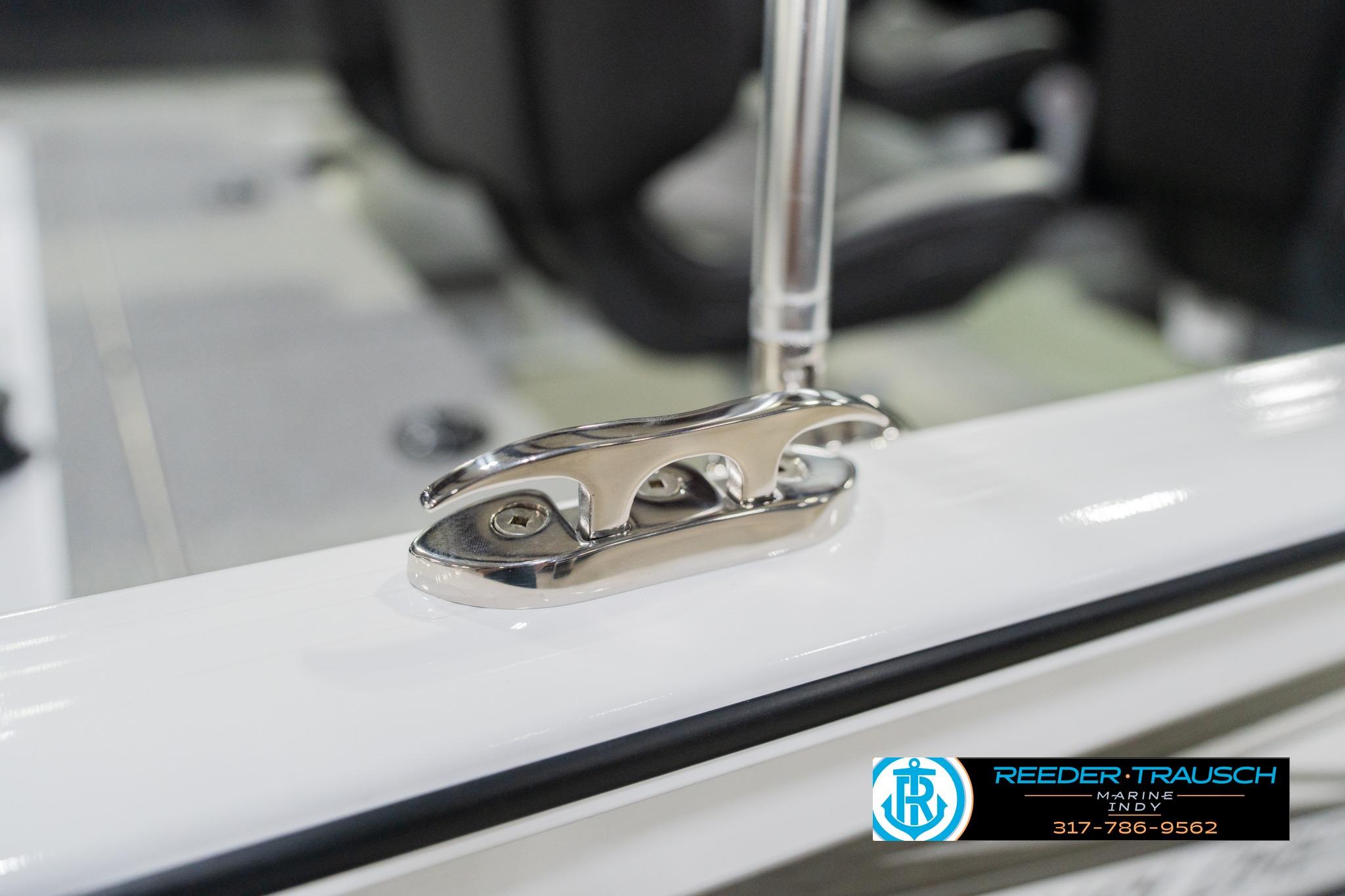 2026 Lund 1700 Explorer Sport boat cleat detail with Reeder-Trausch Marine logo.