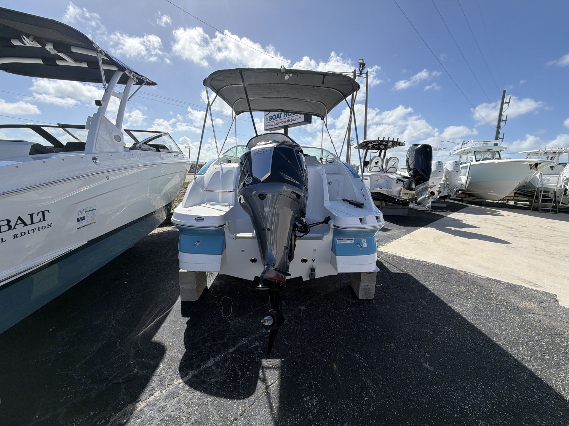 2026 Hurricane 2400 SD - 6
