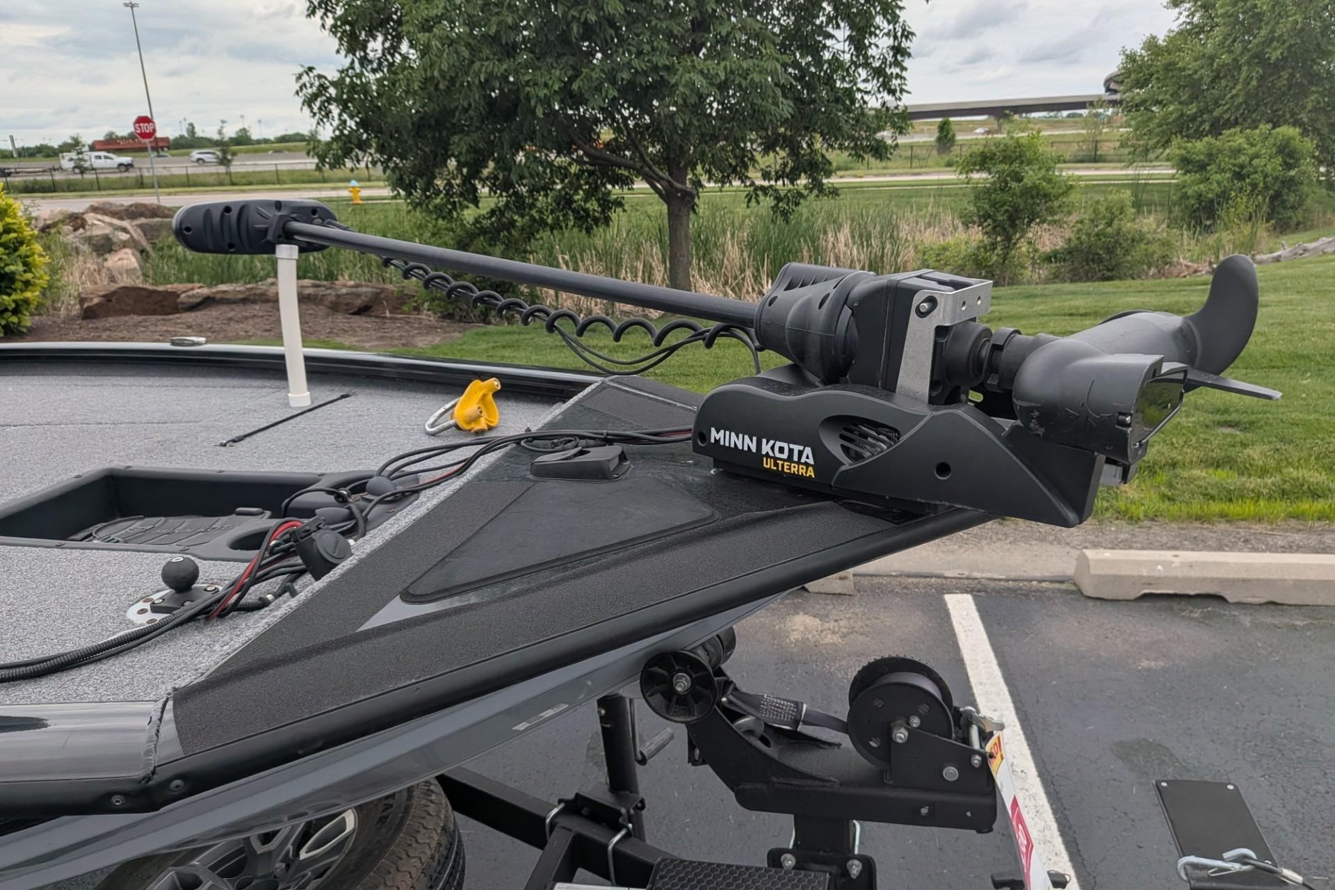 2023 Tracker Pro Team 195 TXW Tournament Edition with Minn Kota Ulterra trolling motor.