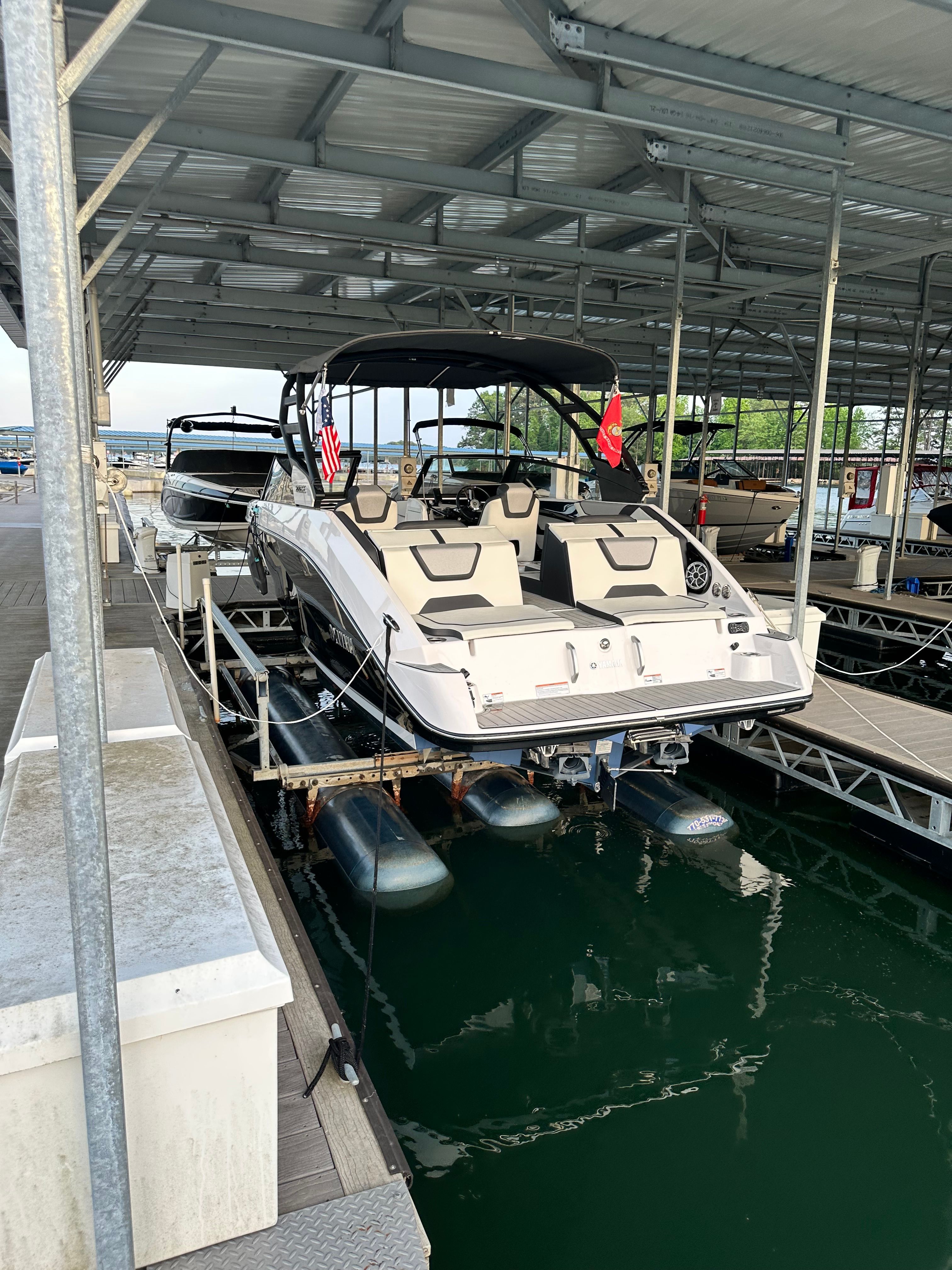 2025 Yamaha Boats 222SE - 5