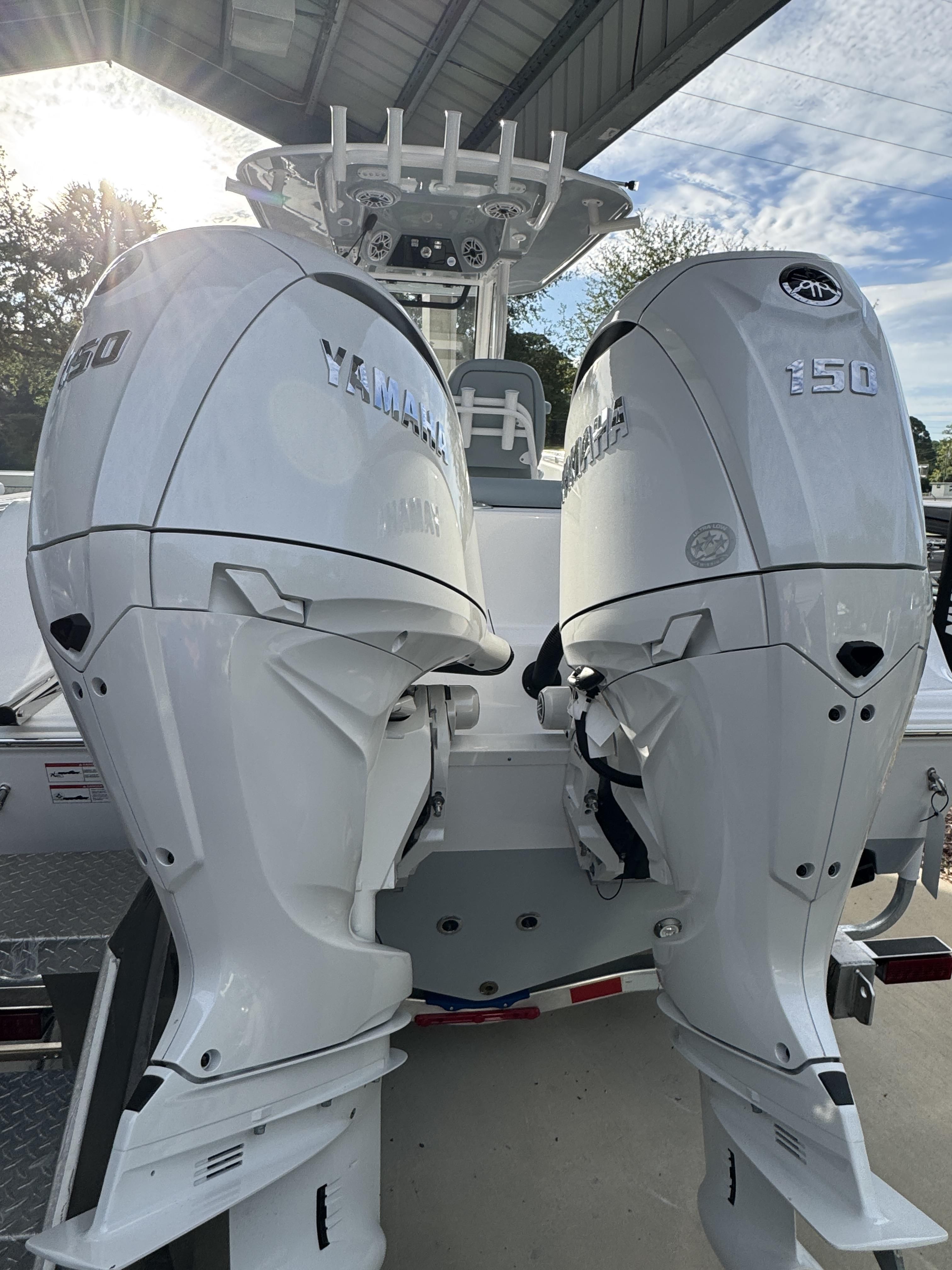 2026 Sportsman Open 252 Center Console - 10