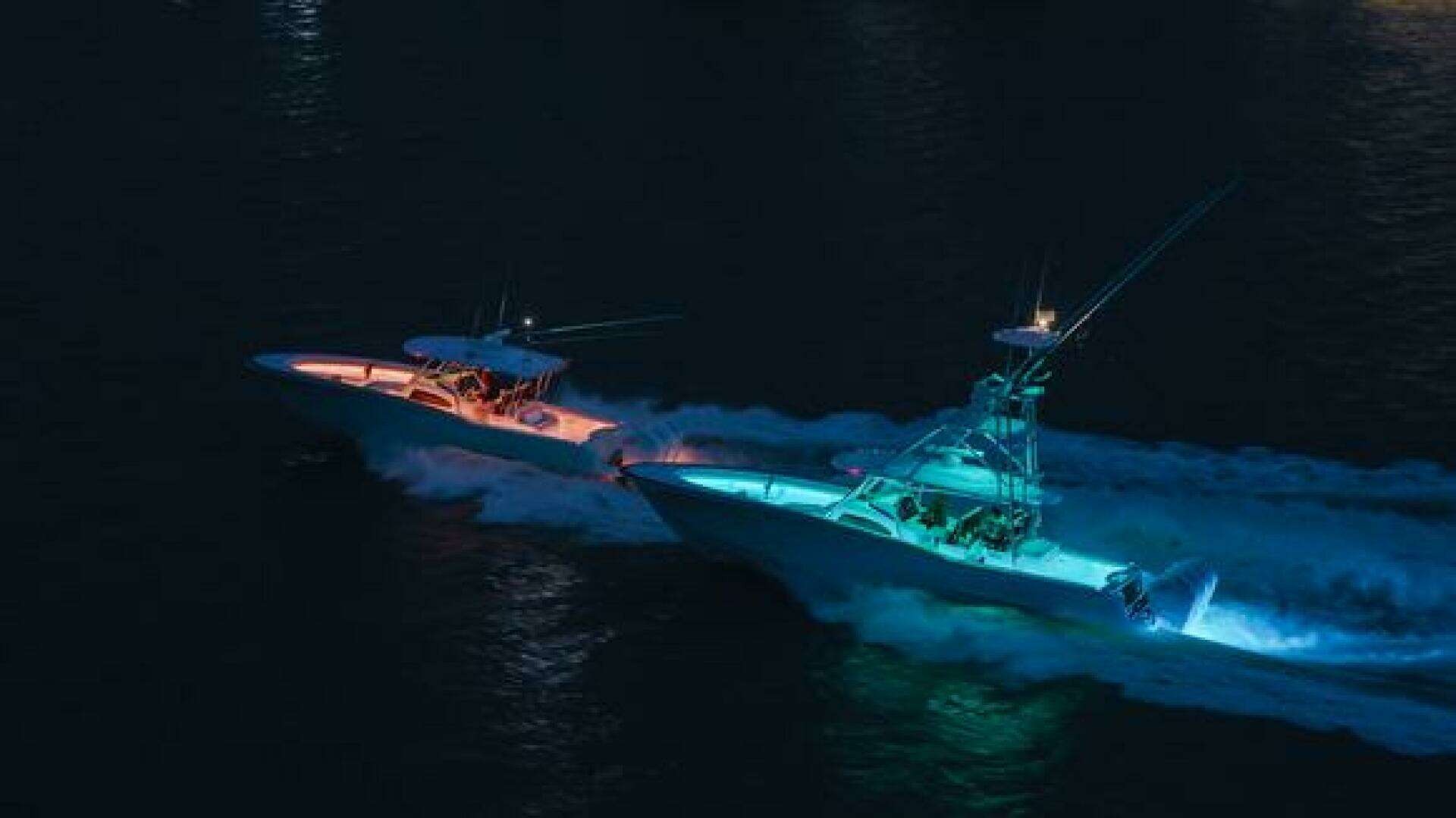 2026 Mag Bay 38 Center Console - Image 21