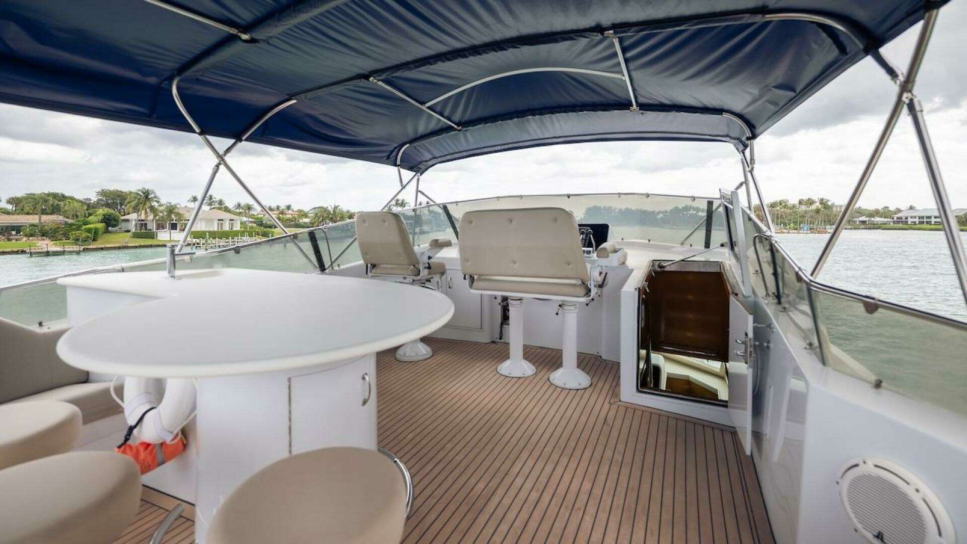 1998 Hatteras Sport Deck - Image 28