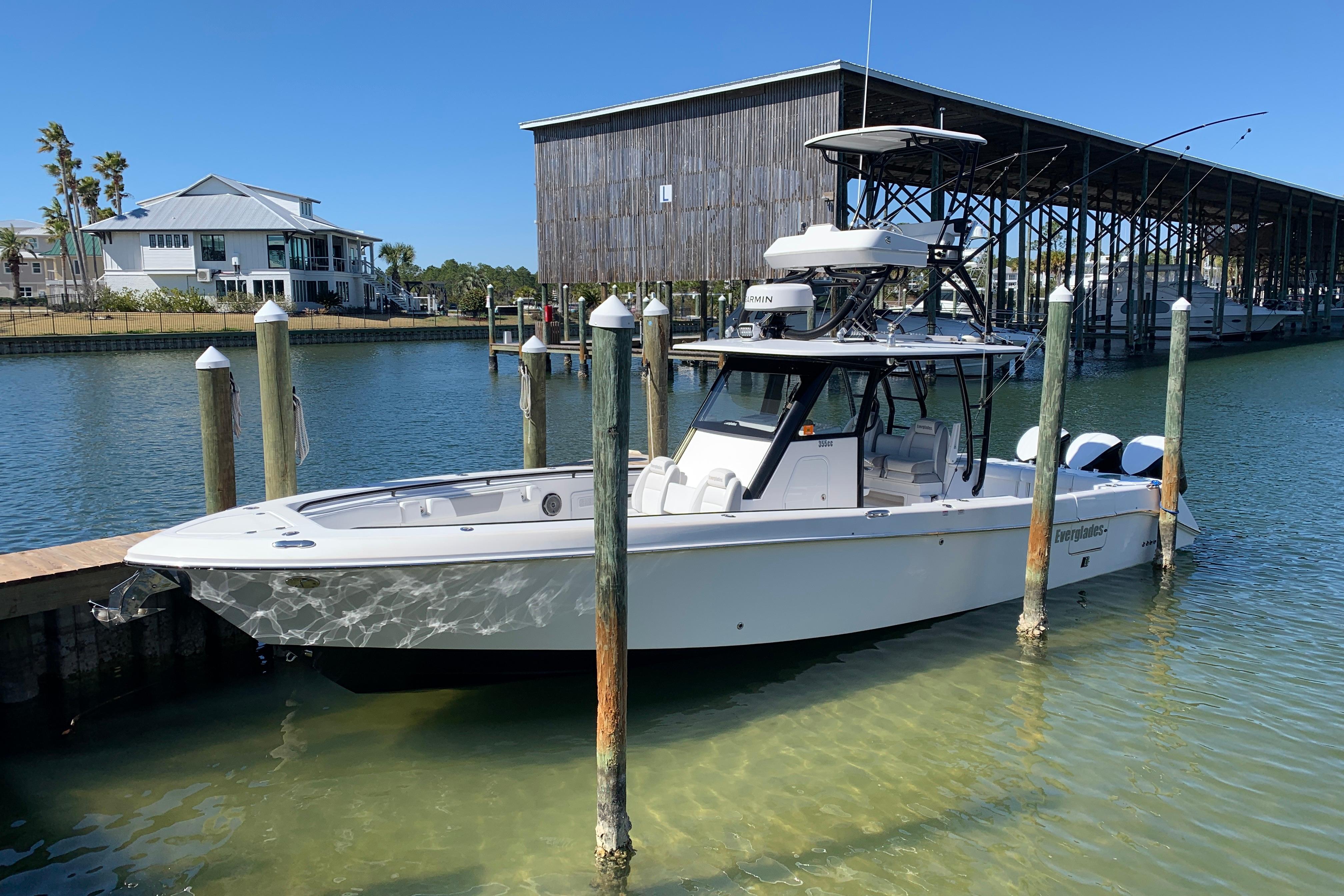 2018 Everglades 355 Center Console