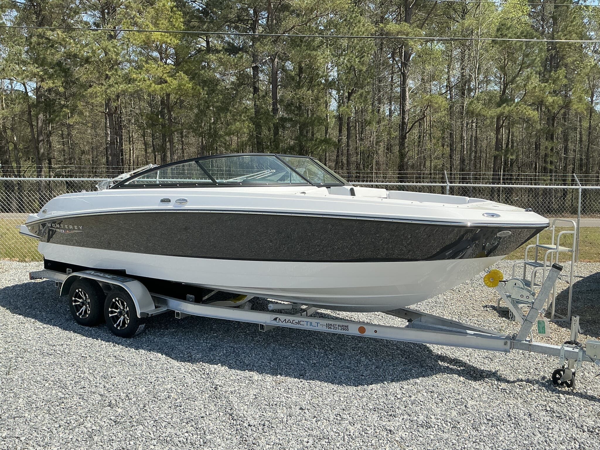 2025 Monterey M-22 - 3