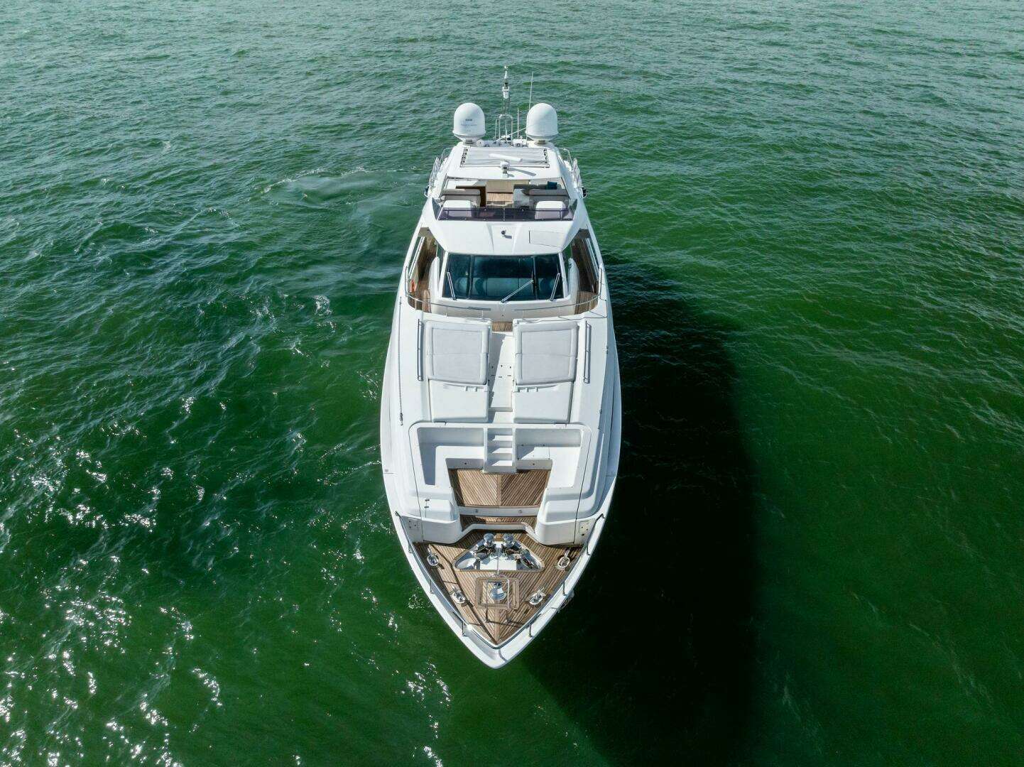 2014 Custom Line 100 - Image 11