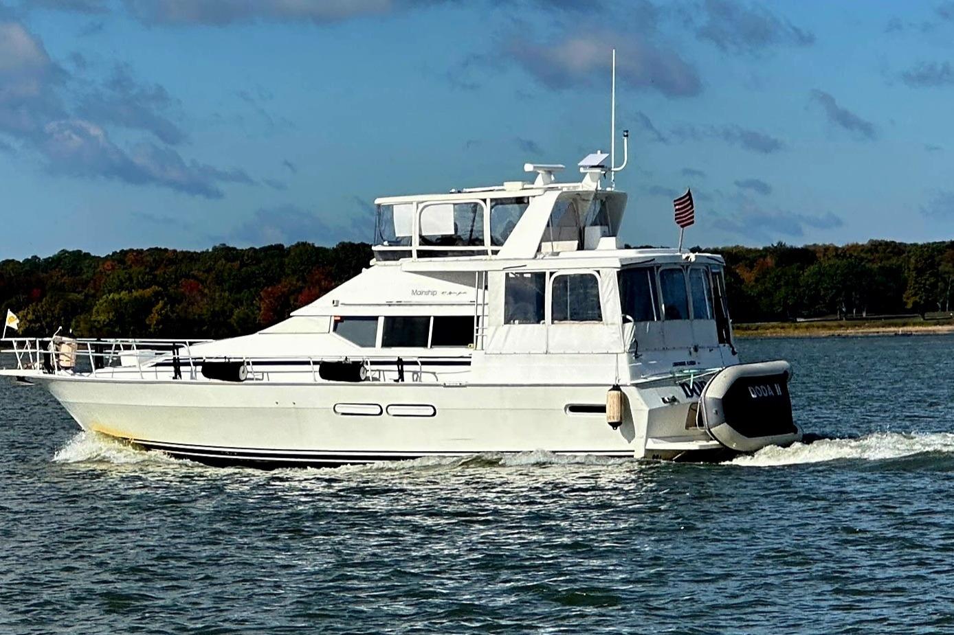 1998 Mainship 47 Motor Yacht