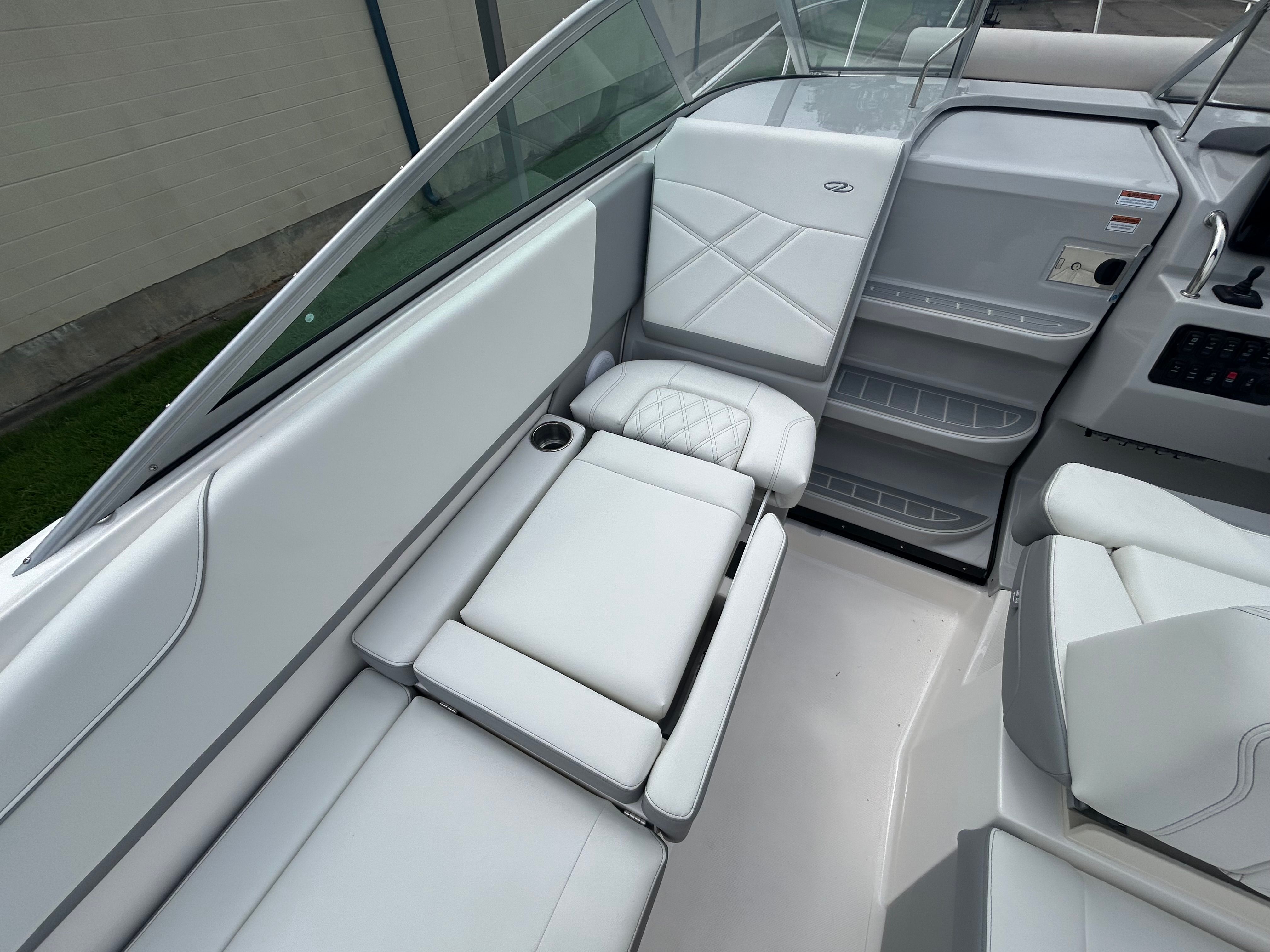 2026 REGAL 26 XO - Image 15