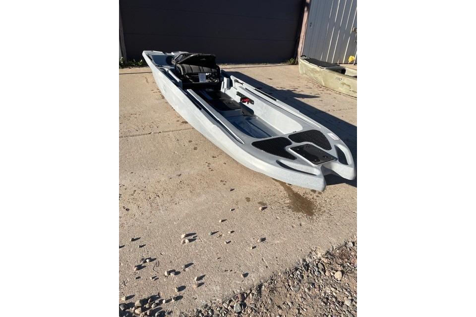 2021 Ascend 133X Yak-Power Sit-On - Titanium